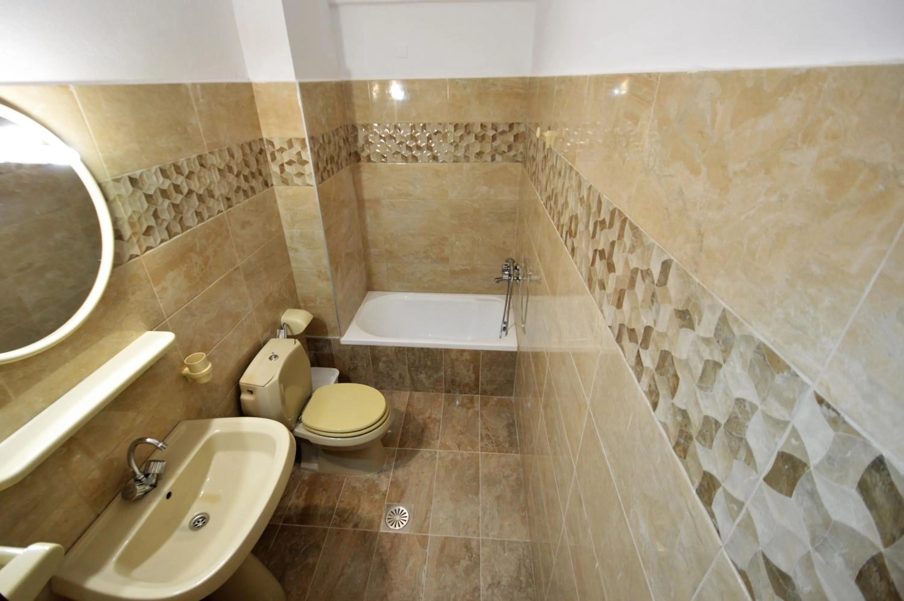 Shower in Sotirakis Hotel