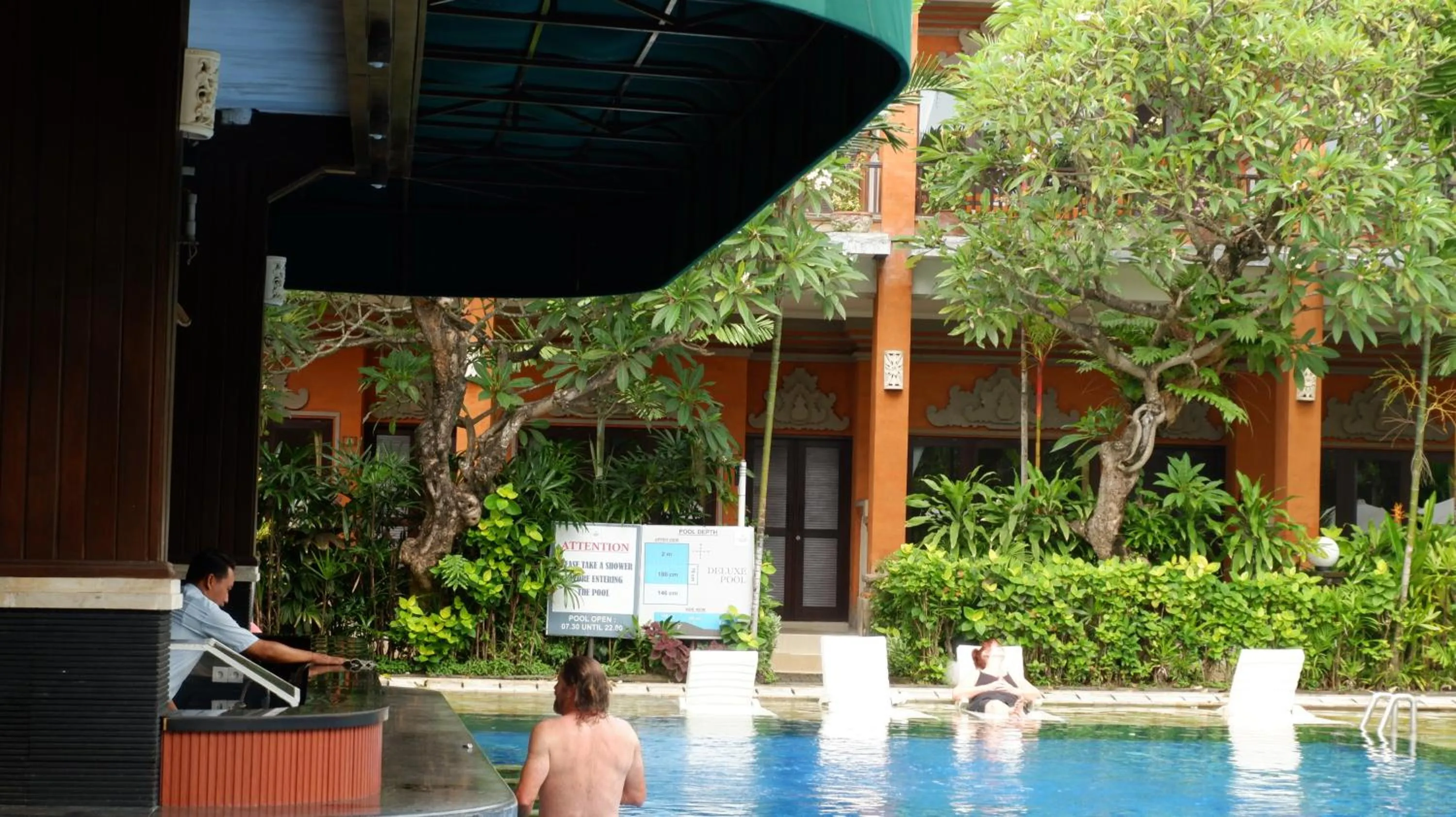 Restaurant/places to eat in Swastika Bungalows