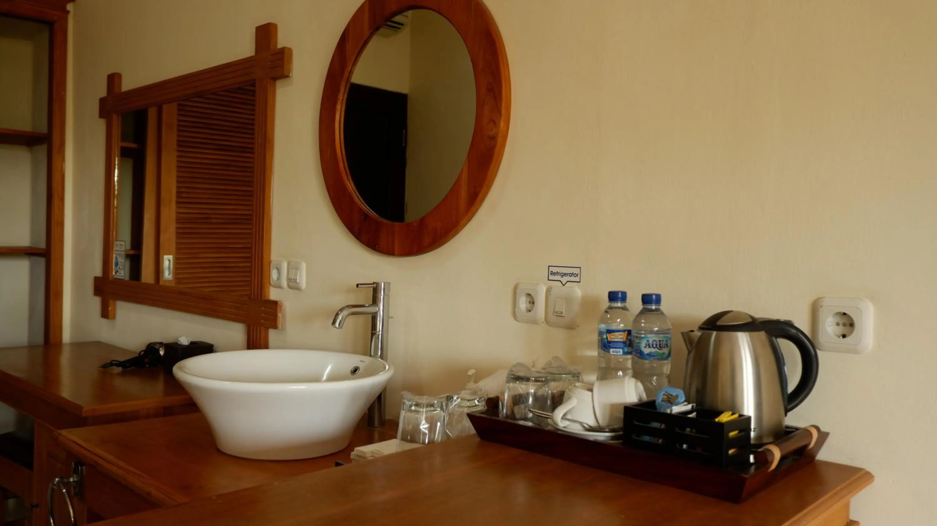 Coffee/tea facilities in Swastika Bungalows