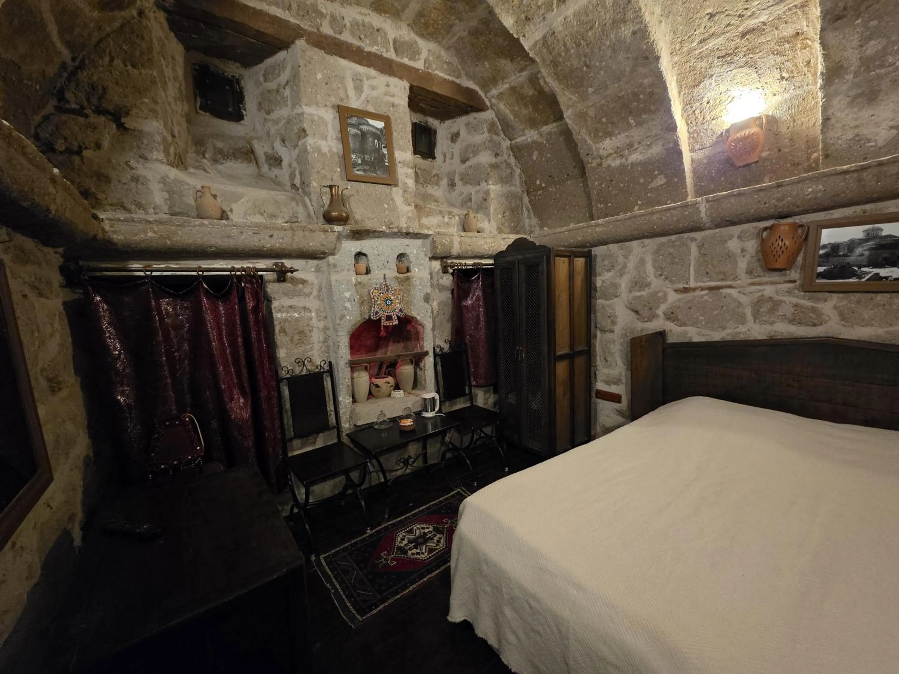 Photo of the whole room, Bed in Karamanli Konagi