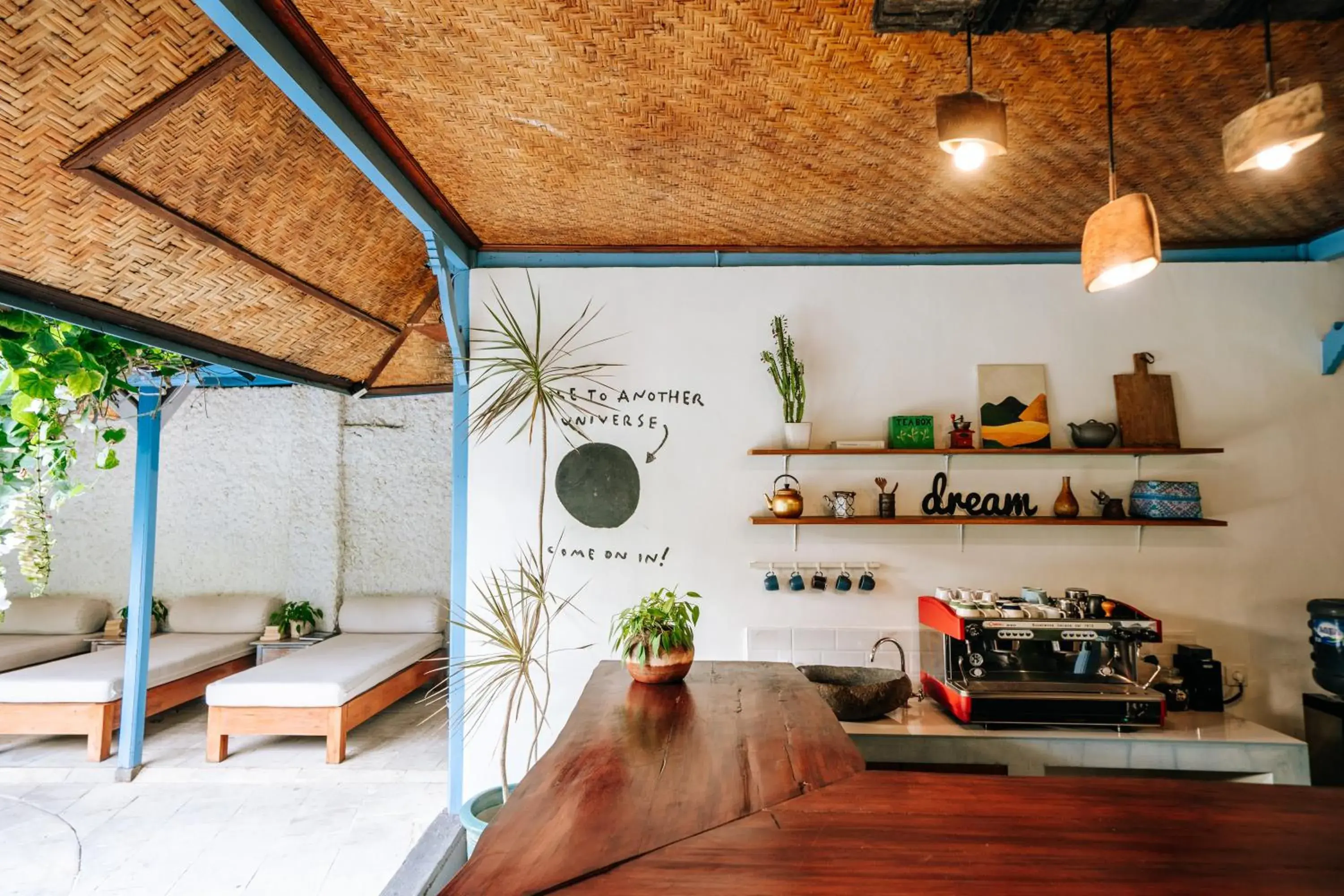 Restaurant/places to eat in Sanur House Restaurant/places to eat in Sanur House