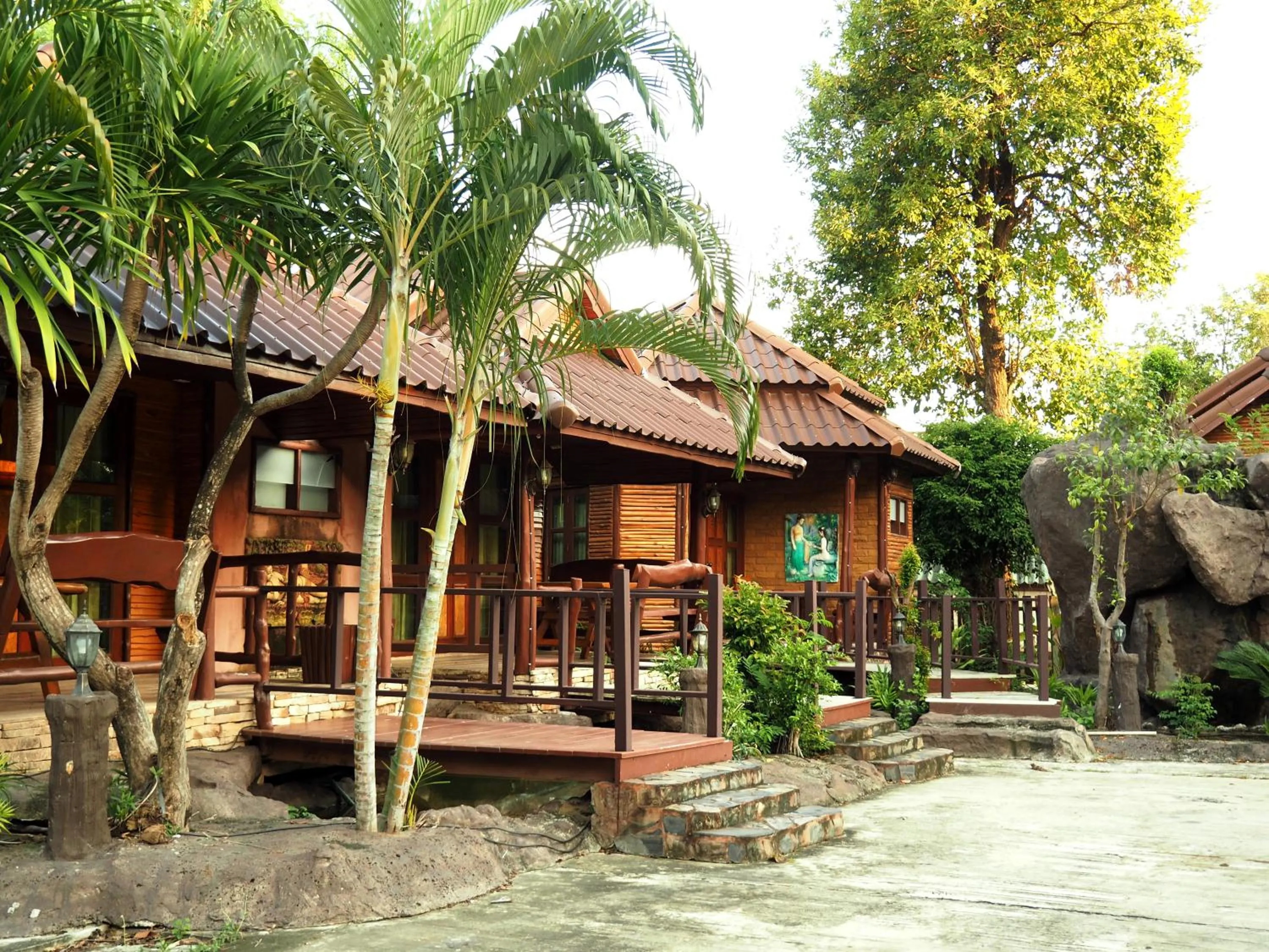 Chanta Boutique Place