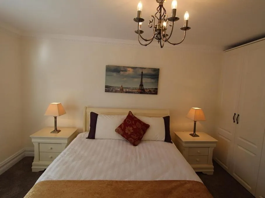 Bedroom, Bed in The Post House