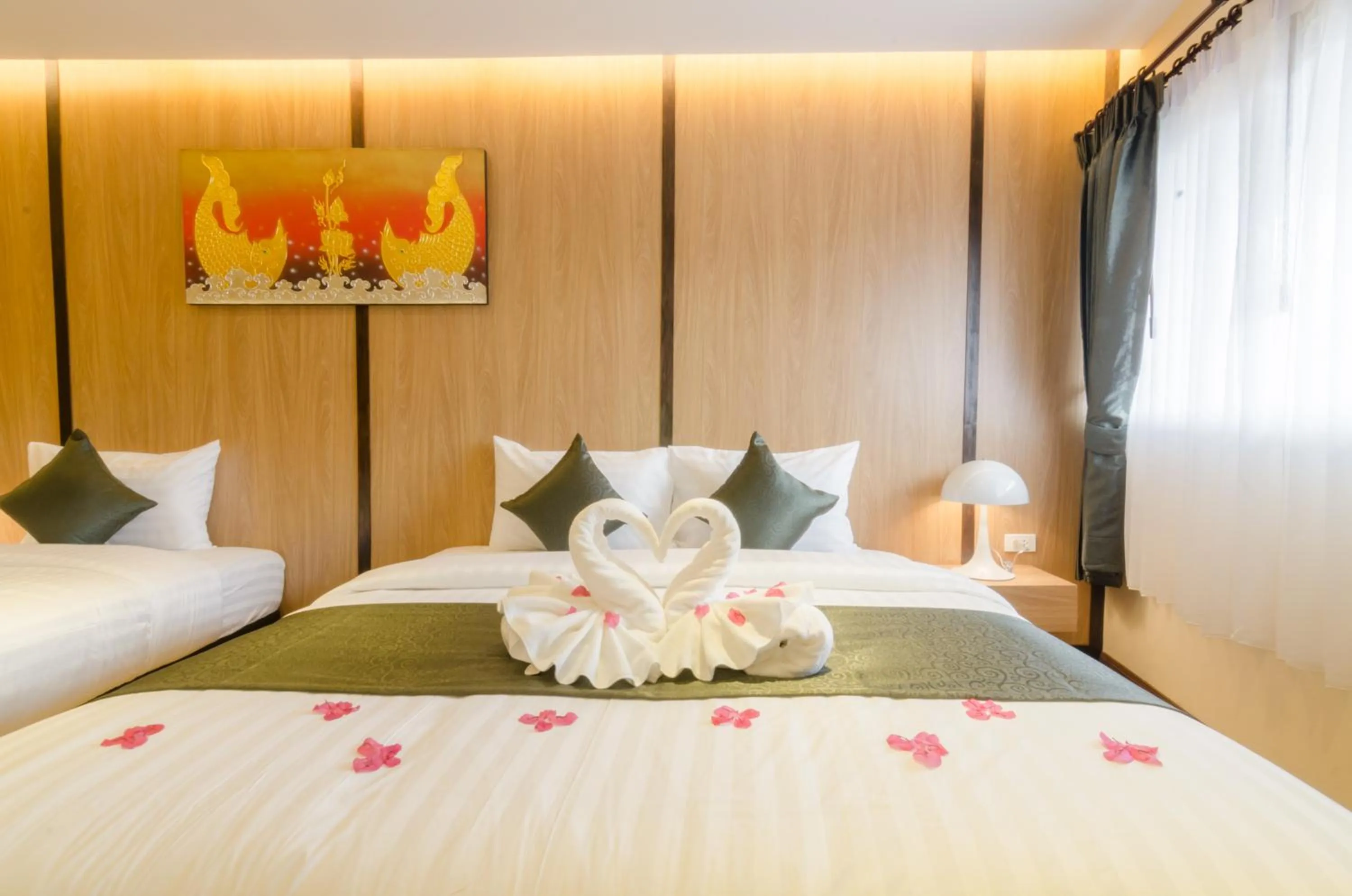 Photo of the whole room, Bed in My place Chaweng beach