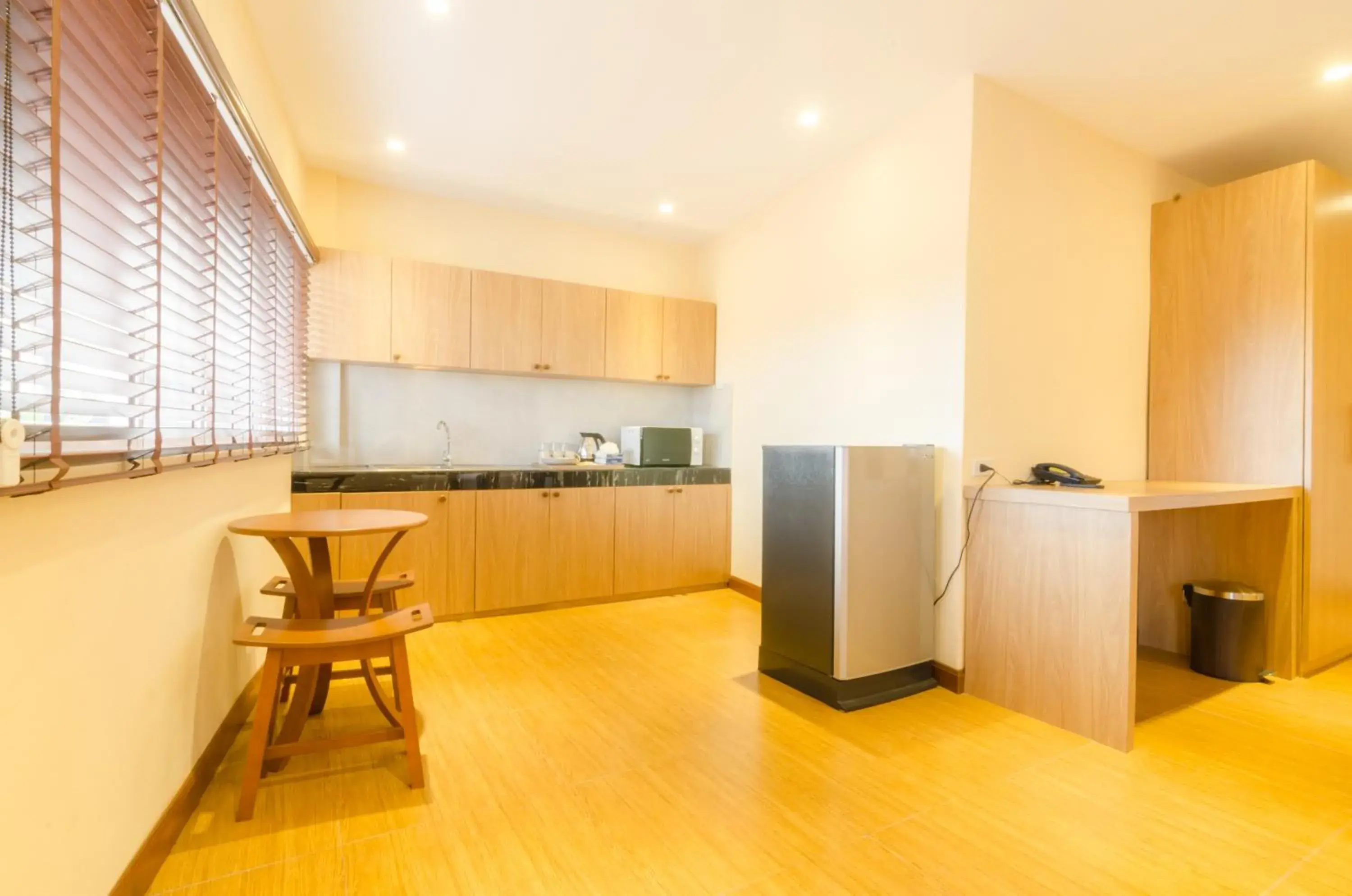 Dining area in My place Chaweng beach Dining area in My place Chaweng beach