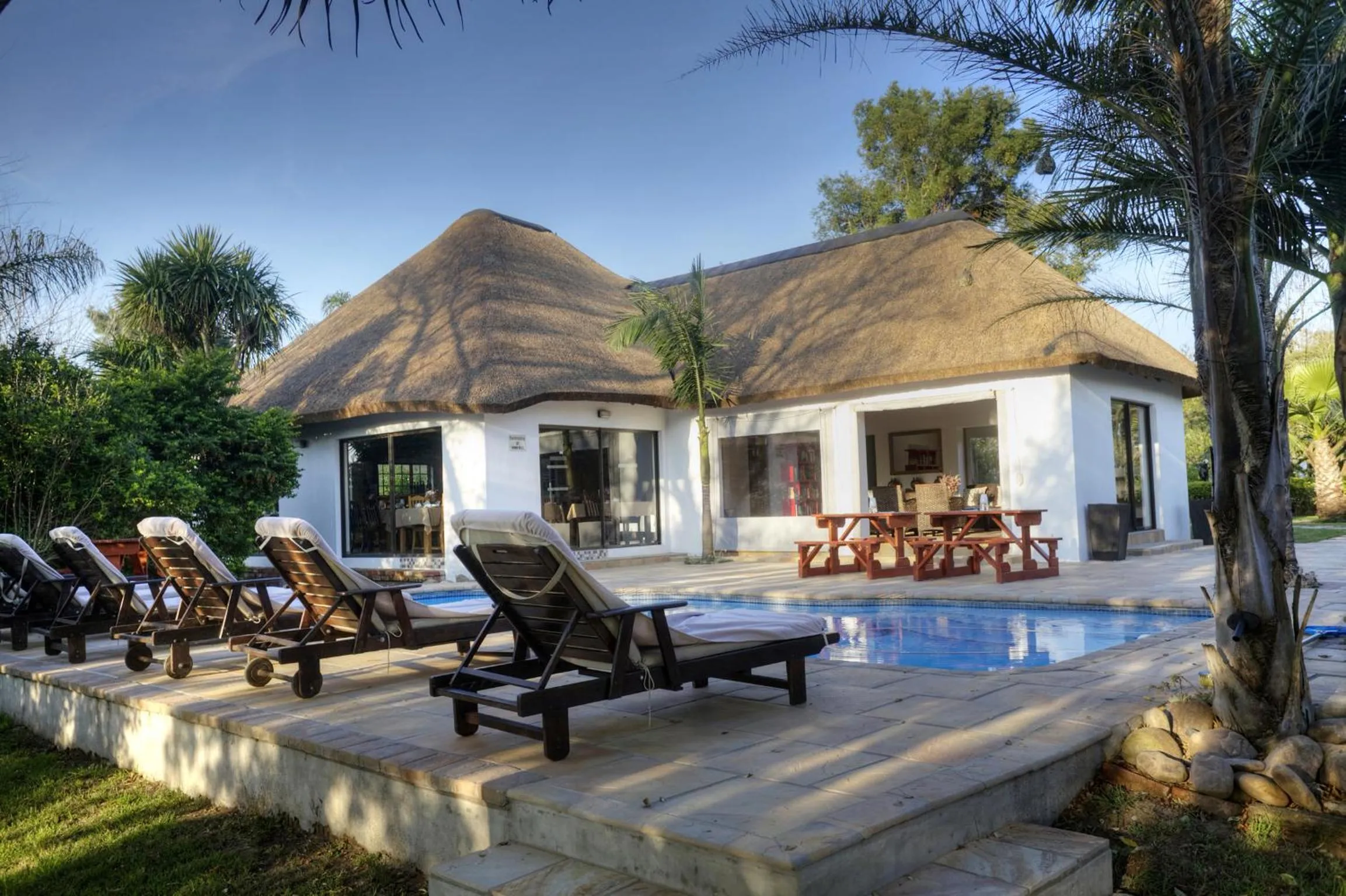 Swimming pool in De Old Drift Guest Farm