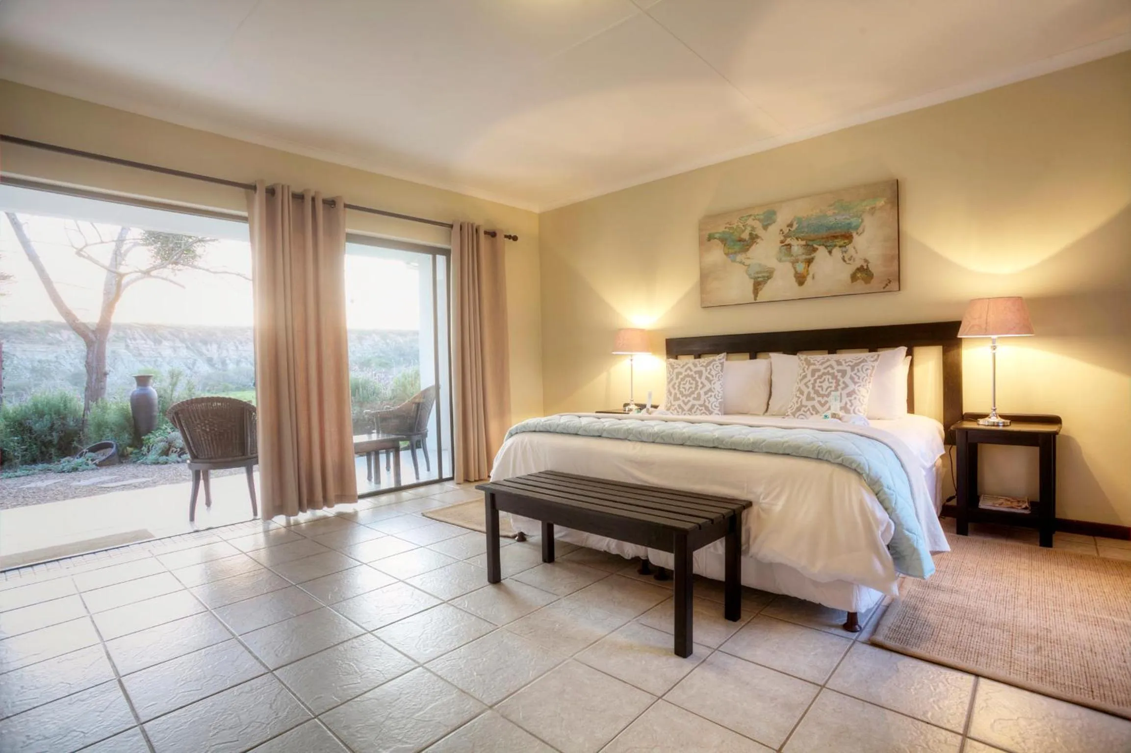 Bed in De Old Drift Guest Farm