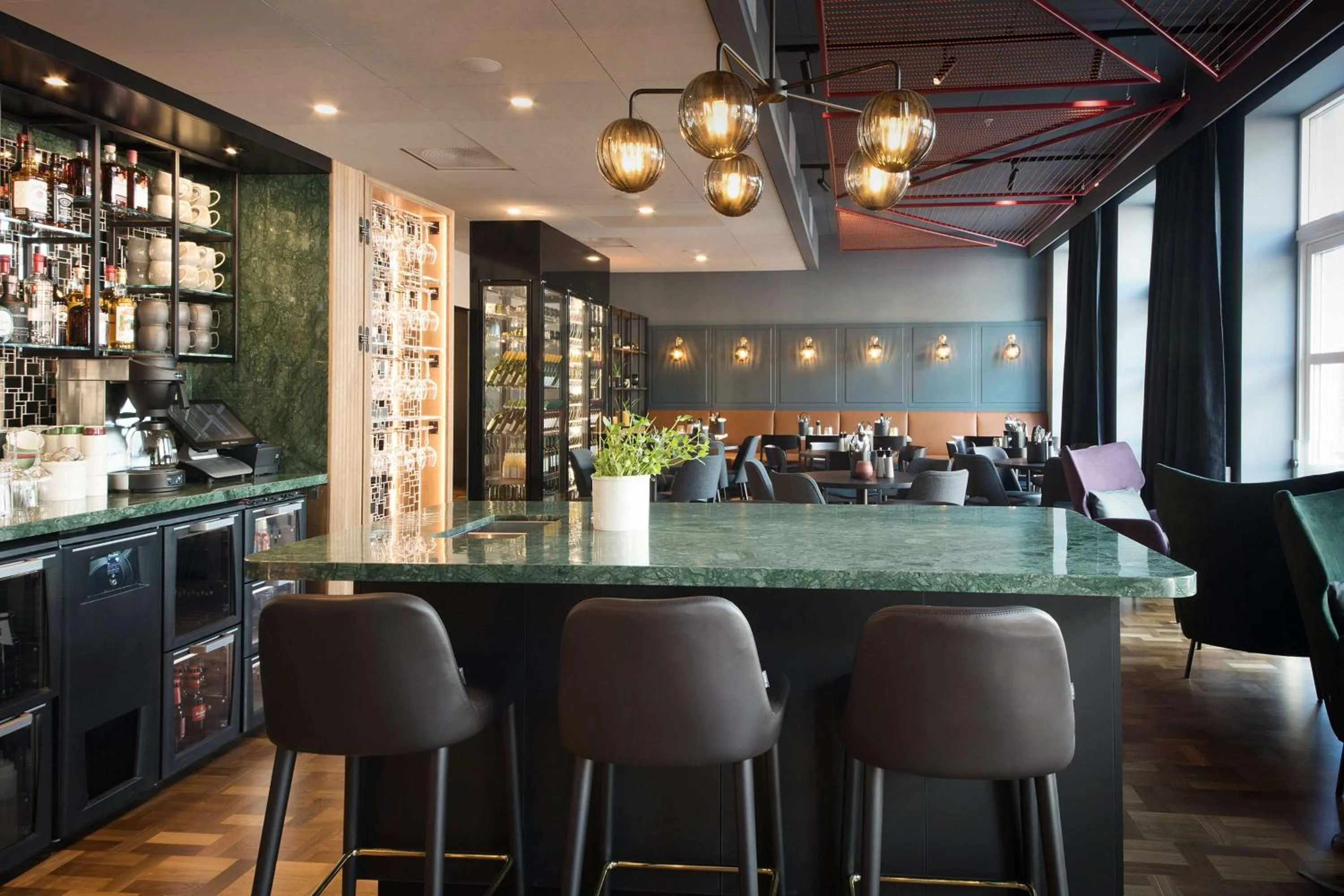 Restaurant/places to eat in Scandic Torget Bergen