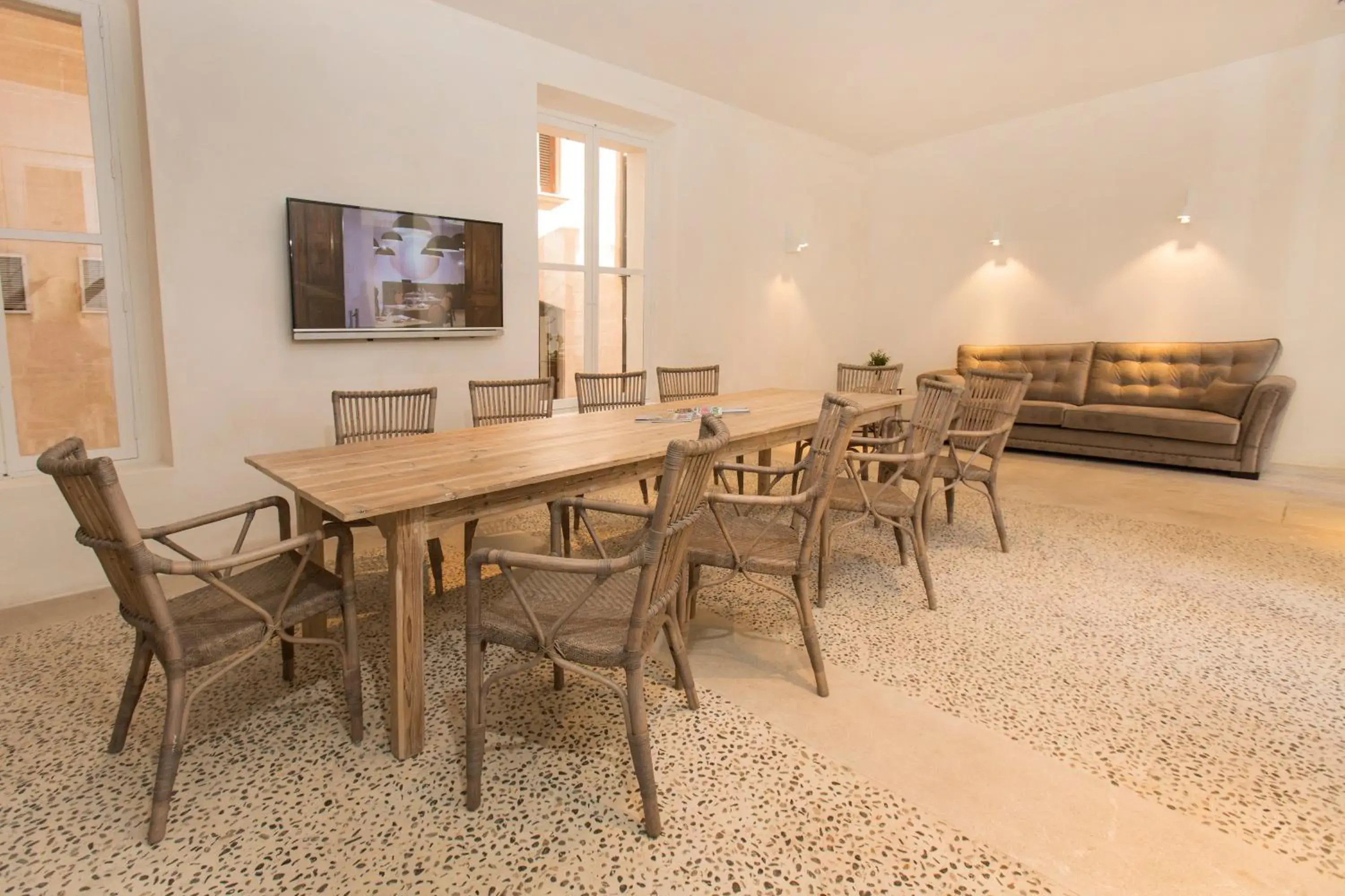 Lounge or bar in ICON Rosetó Lounge or bar in ICON Rosetó