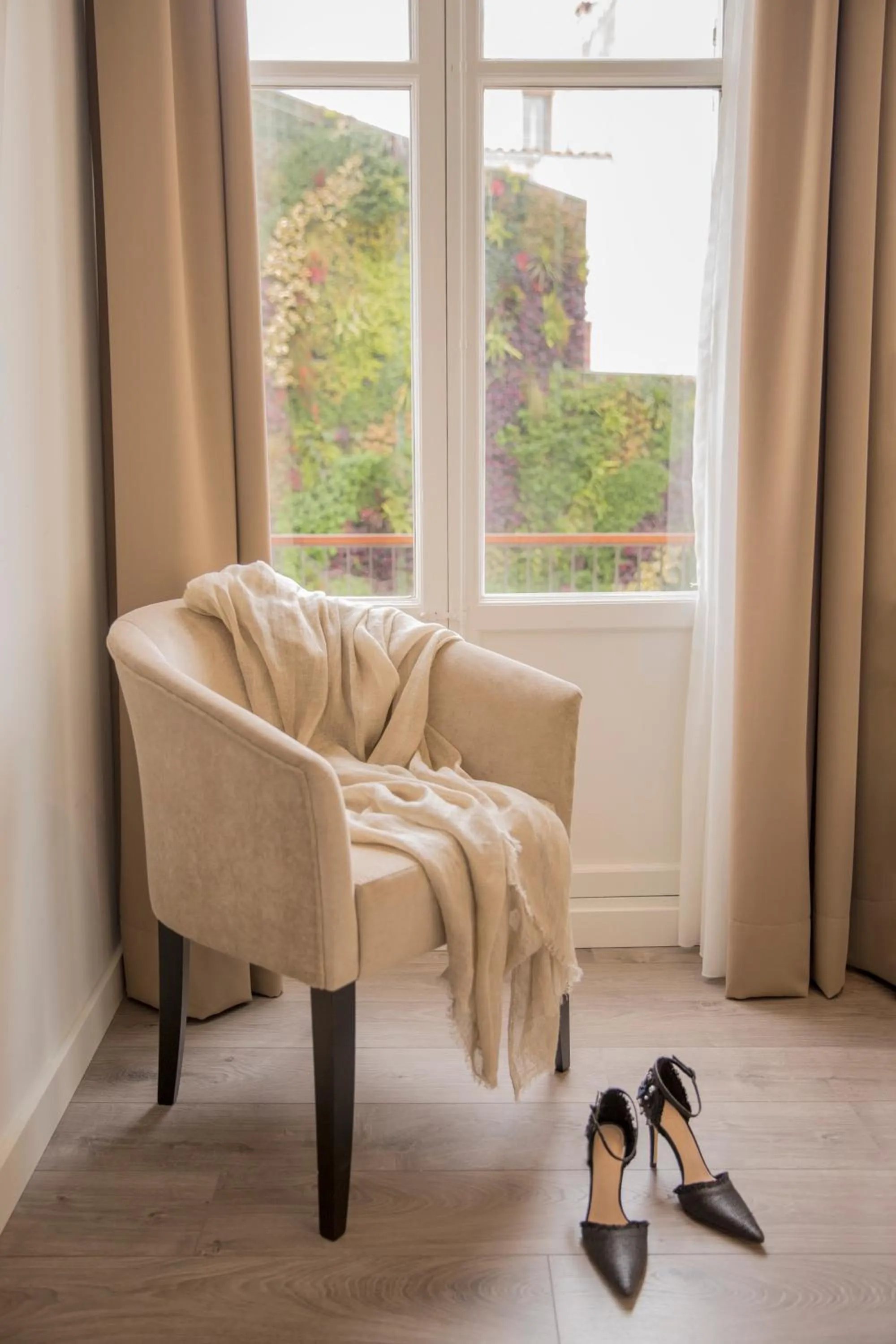 Bedroom in ICON Rosetó