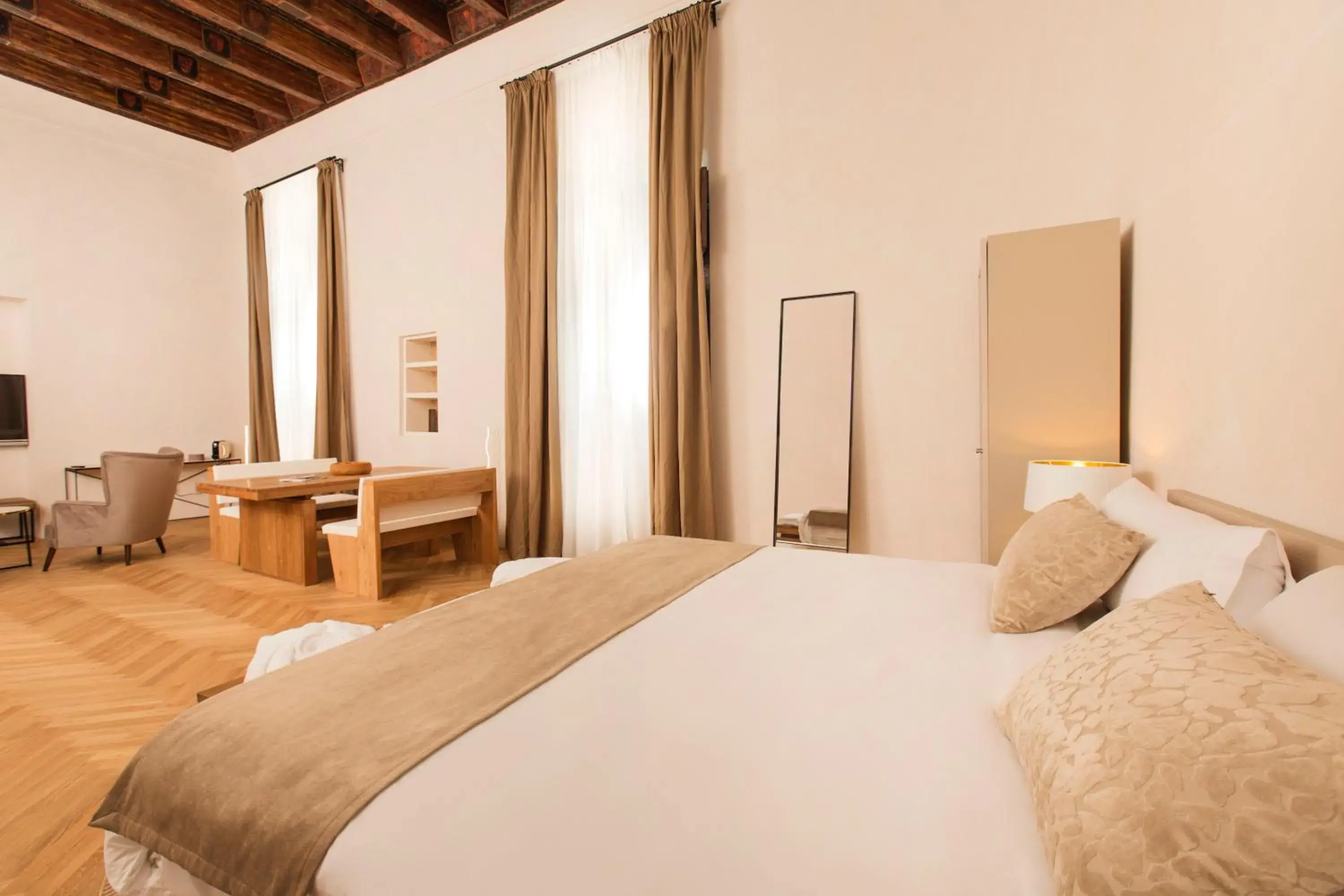 Bedroom, Bed in ICON Rosetó Bedroom, Bed in ICON Rosetó