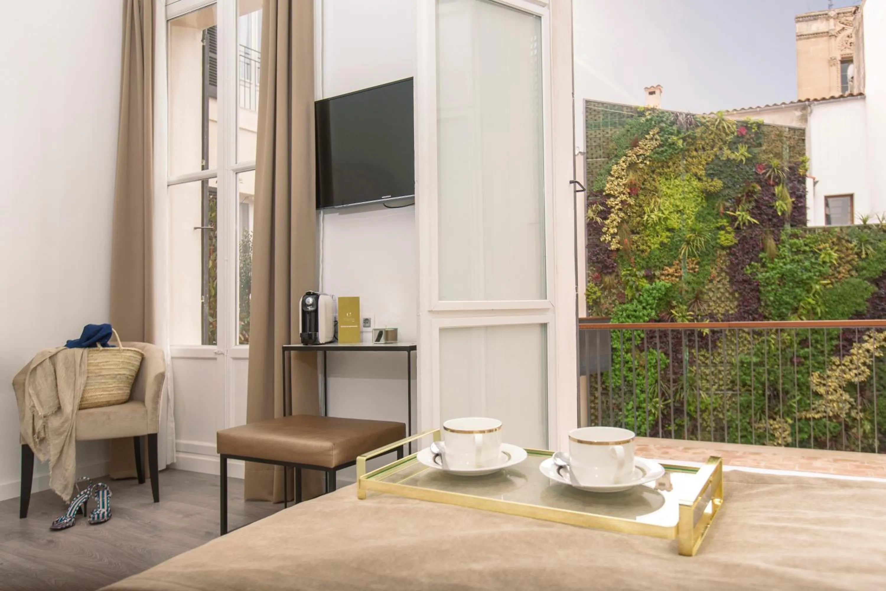 Bedroom in ICON Rosetó