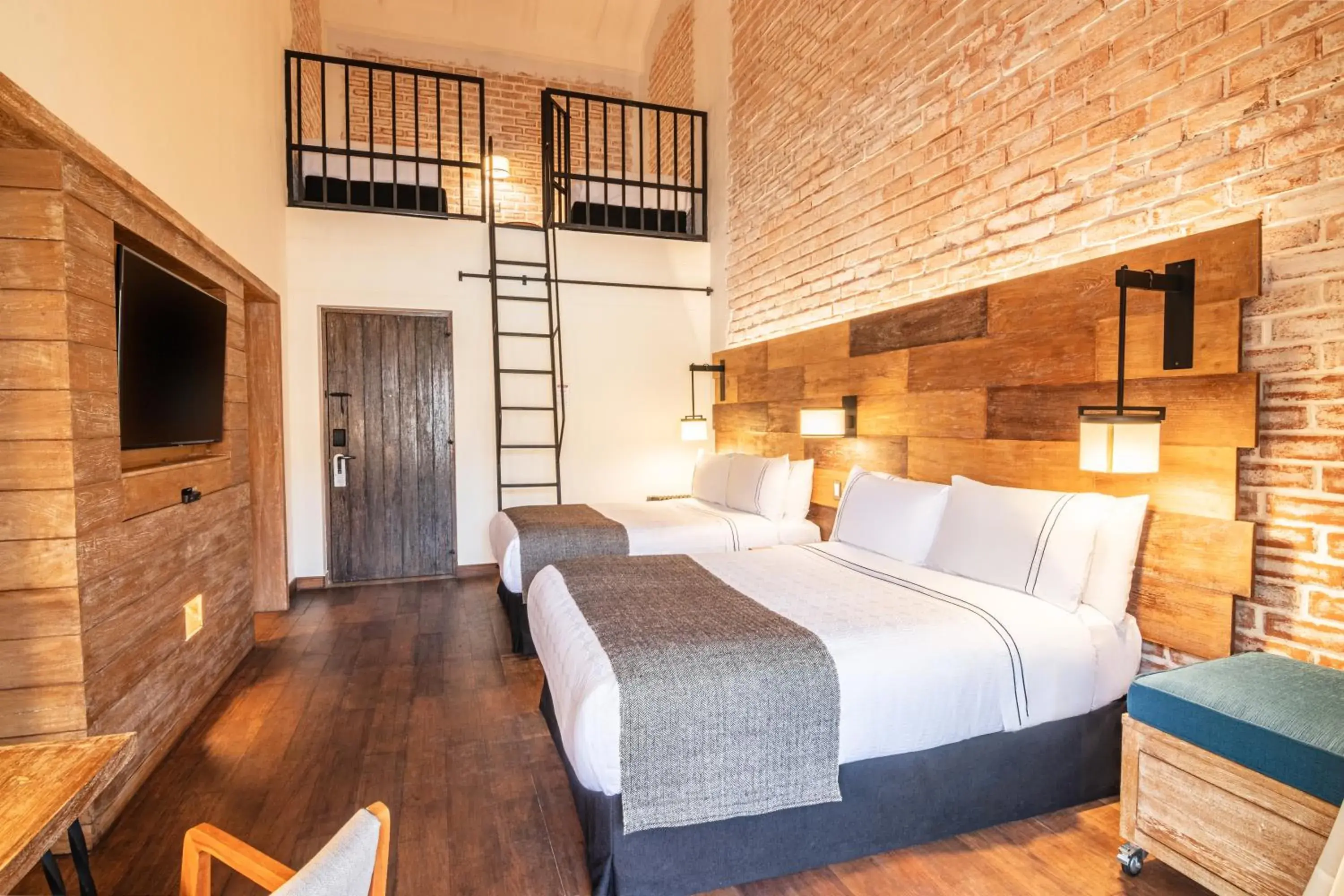 TV and multimedia, Bed in Sonesta Posadas del Inca - Valle Sagrado Yucay Urubamba TV and multimedia, Bed in Sonesta Posadas del Inca - Valle Sagrado Yucay Urubamba