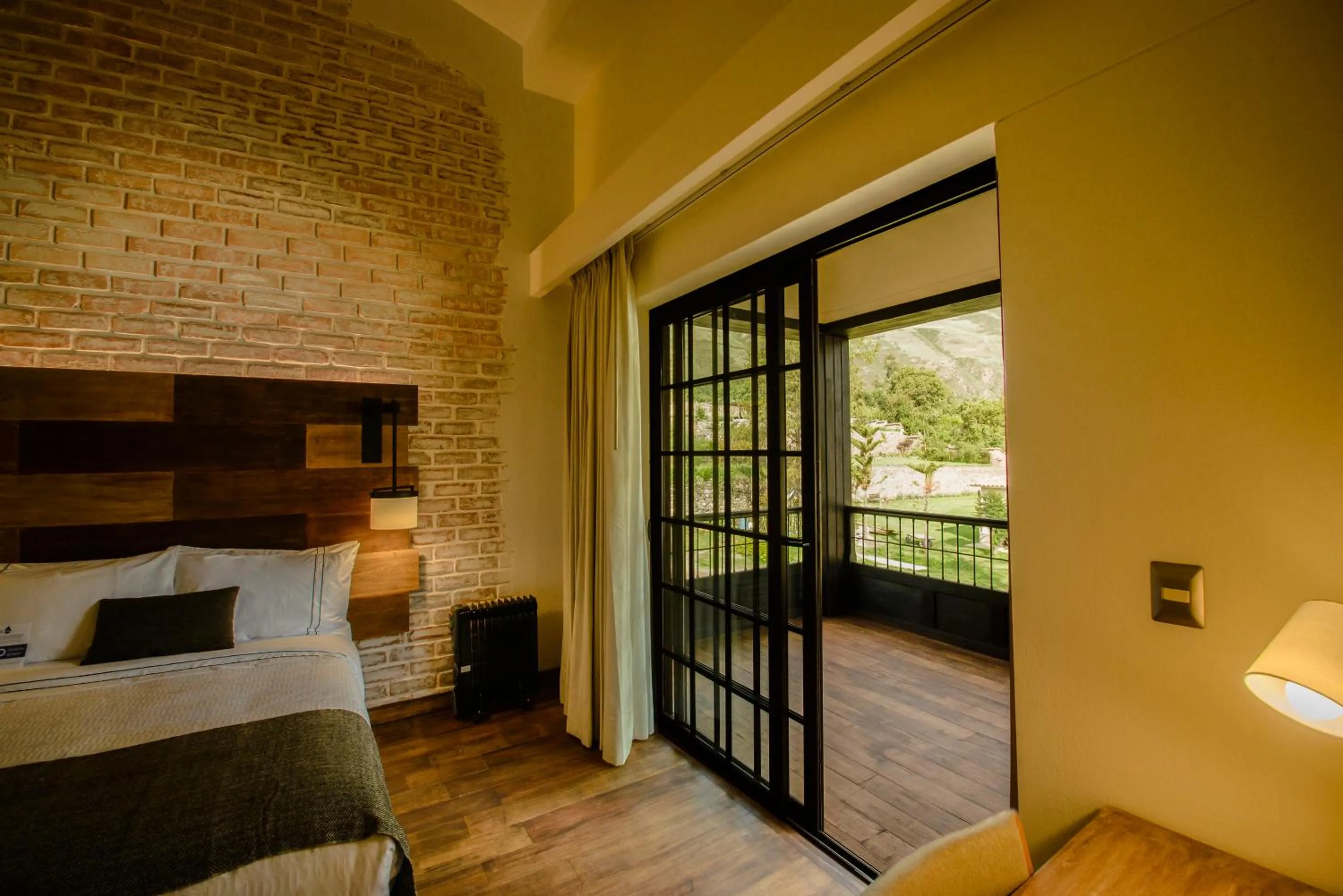 Balcony/Terrace, Bed in Sonesta Posadas del Inca - Valle Sagrado Yucay Urubamba