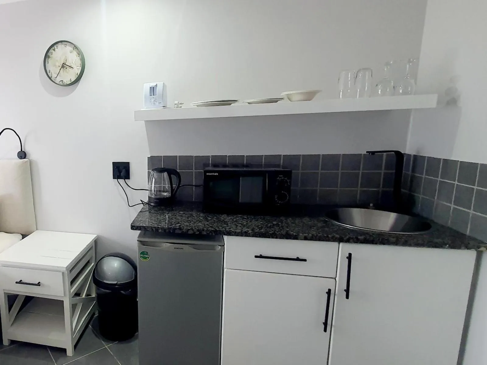 Kitchen or kitchenette in Point Village Hotel and Self Catering