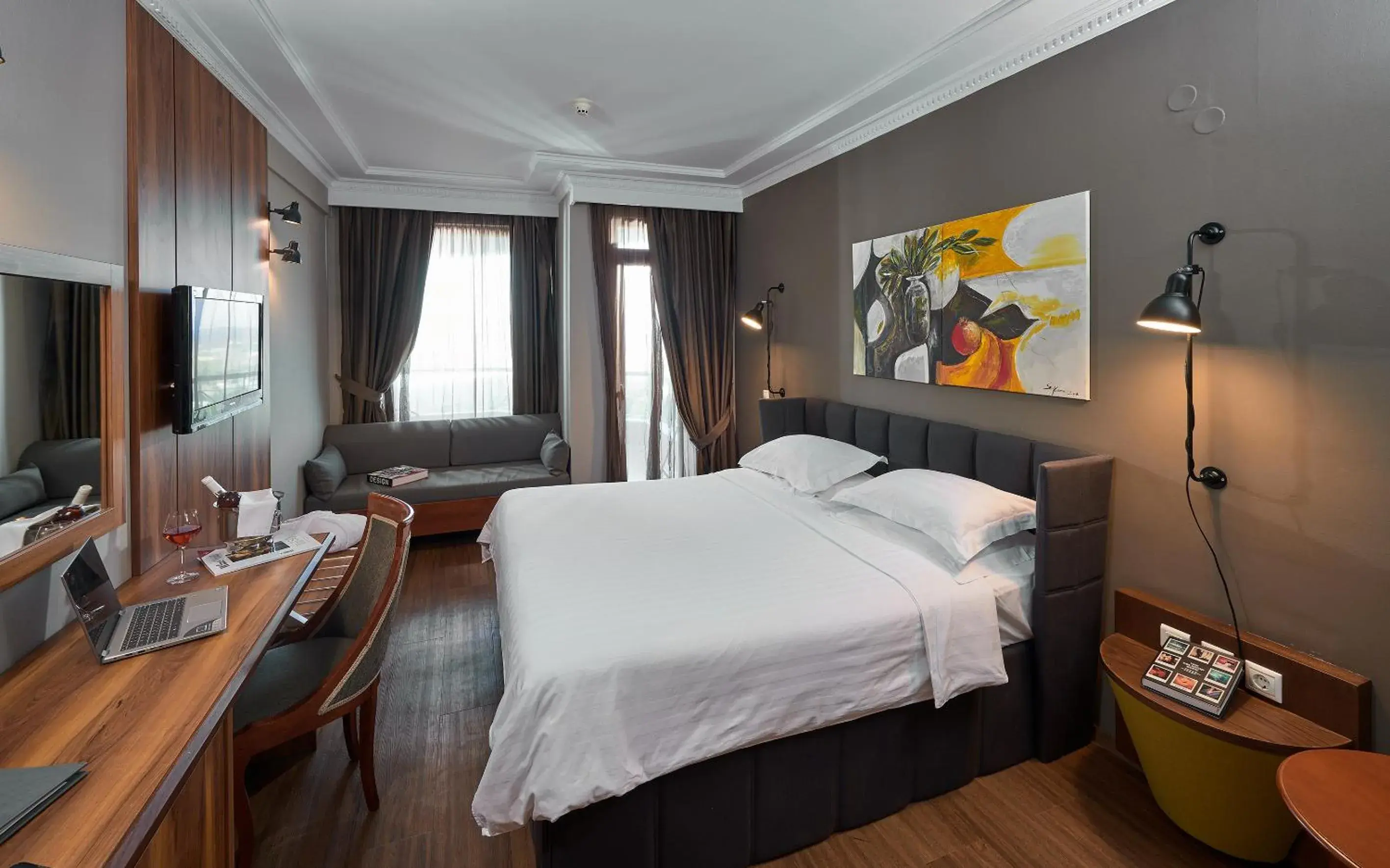 Double Room with Sea View in Royal Hotel Thessaloniki Double Room with Sea View in Royal Hotel Thessaloniki