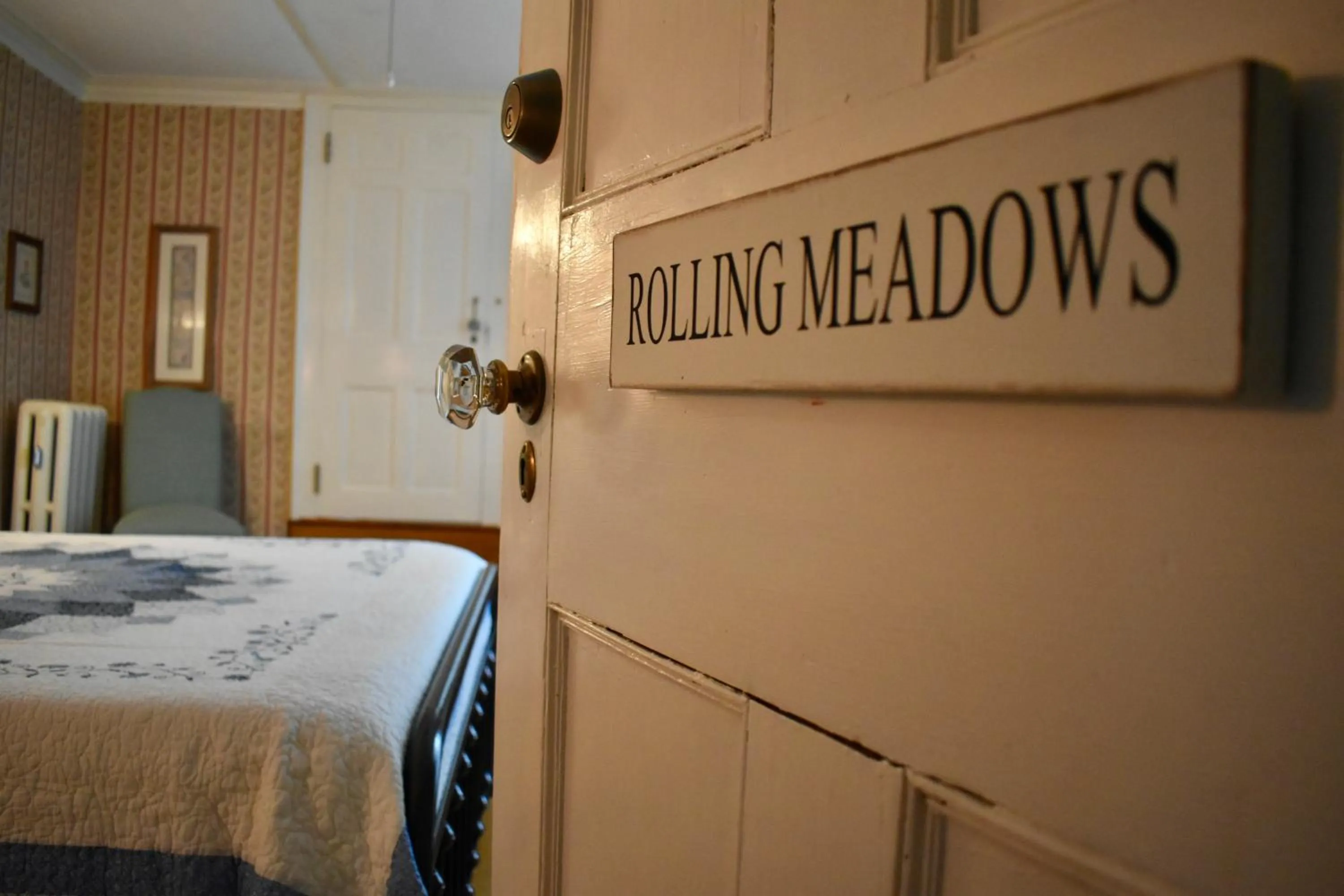 Bed in Harbour House Inn B&B