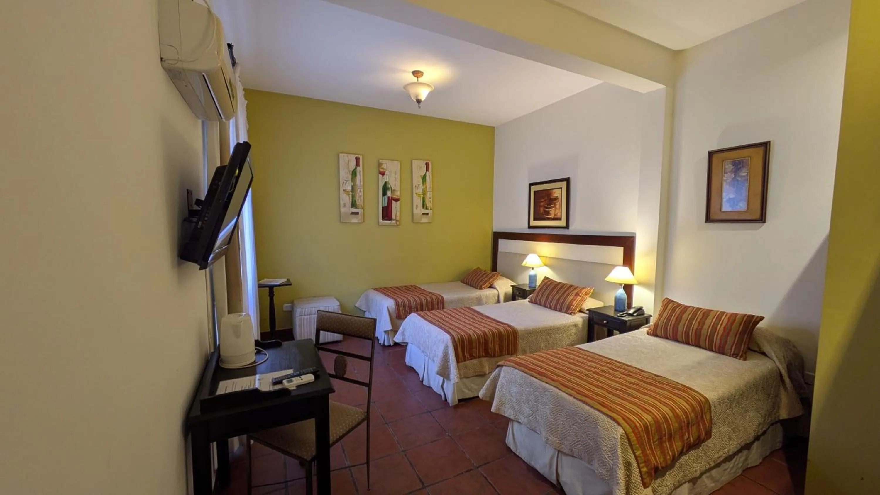 Bedroom, Bed in Delvino Boutique Hotel