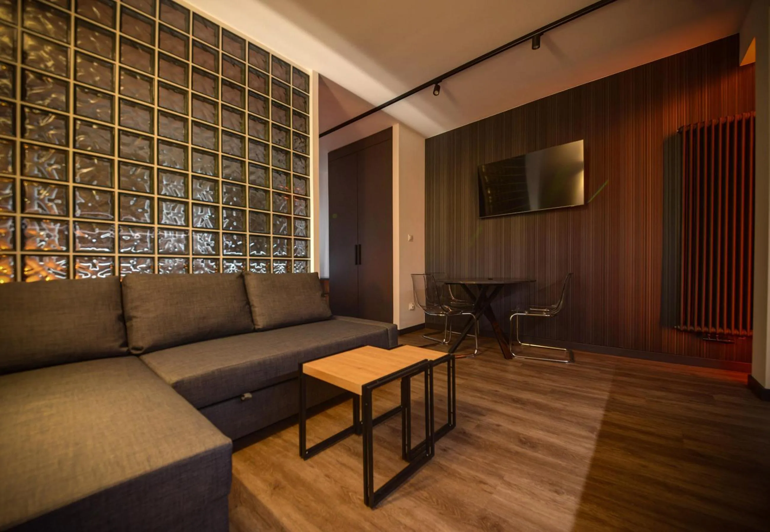 TV and multimedia in Q Apartamenty