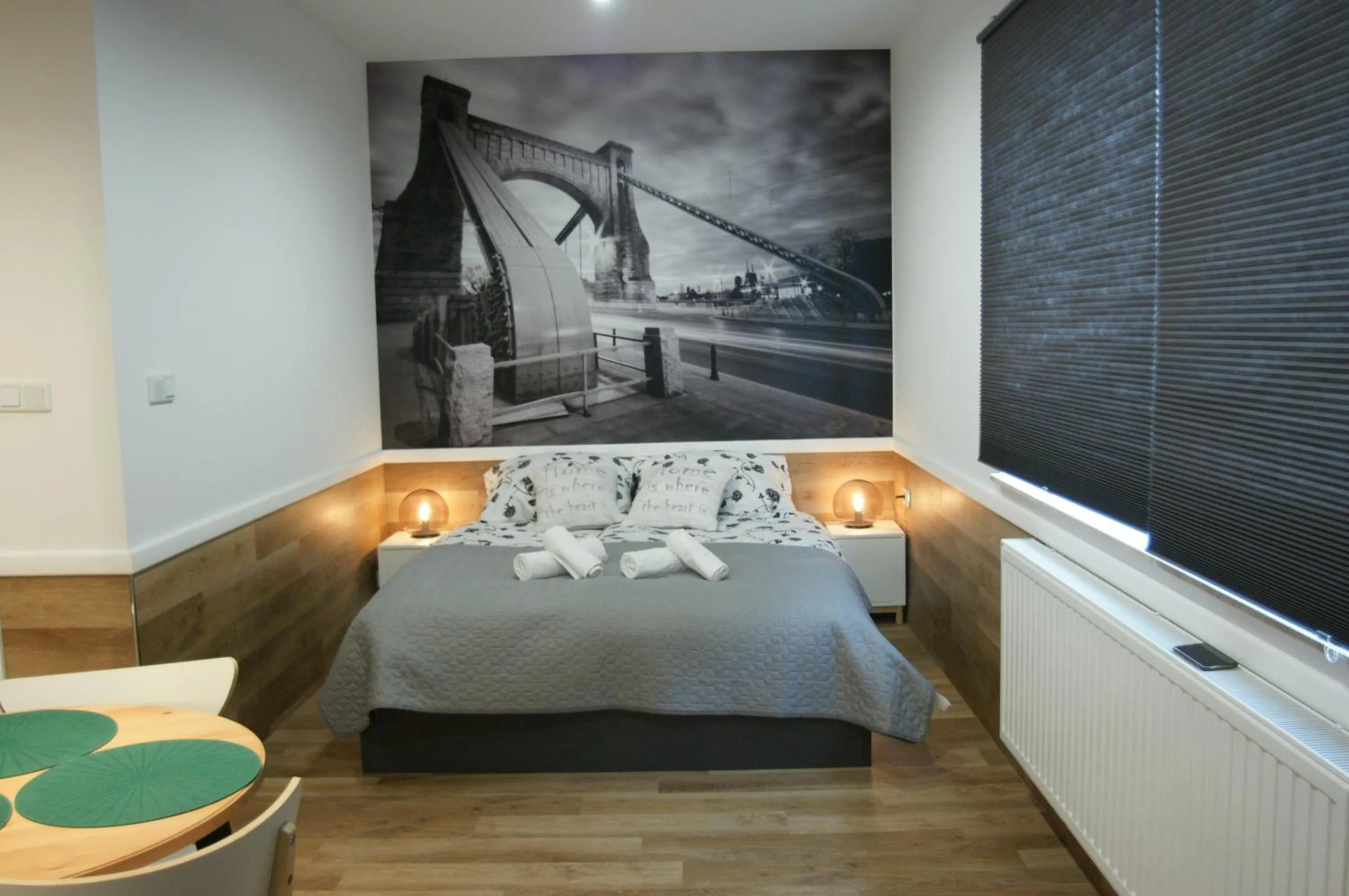 Photo of the whole room, Bed in Q Apartamenty