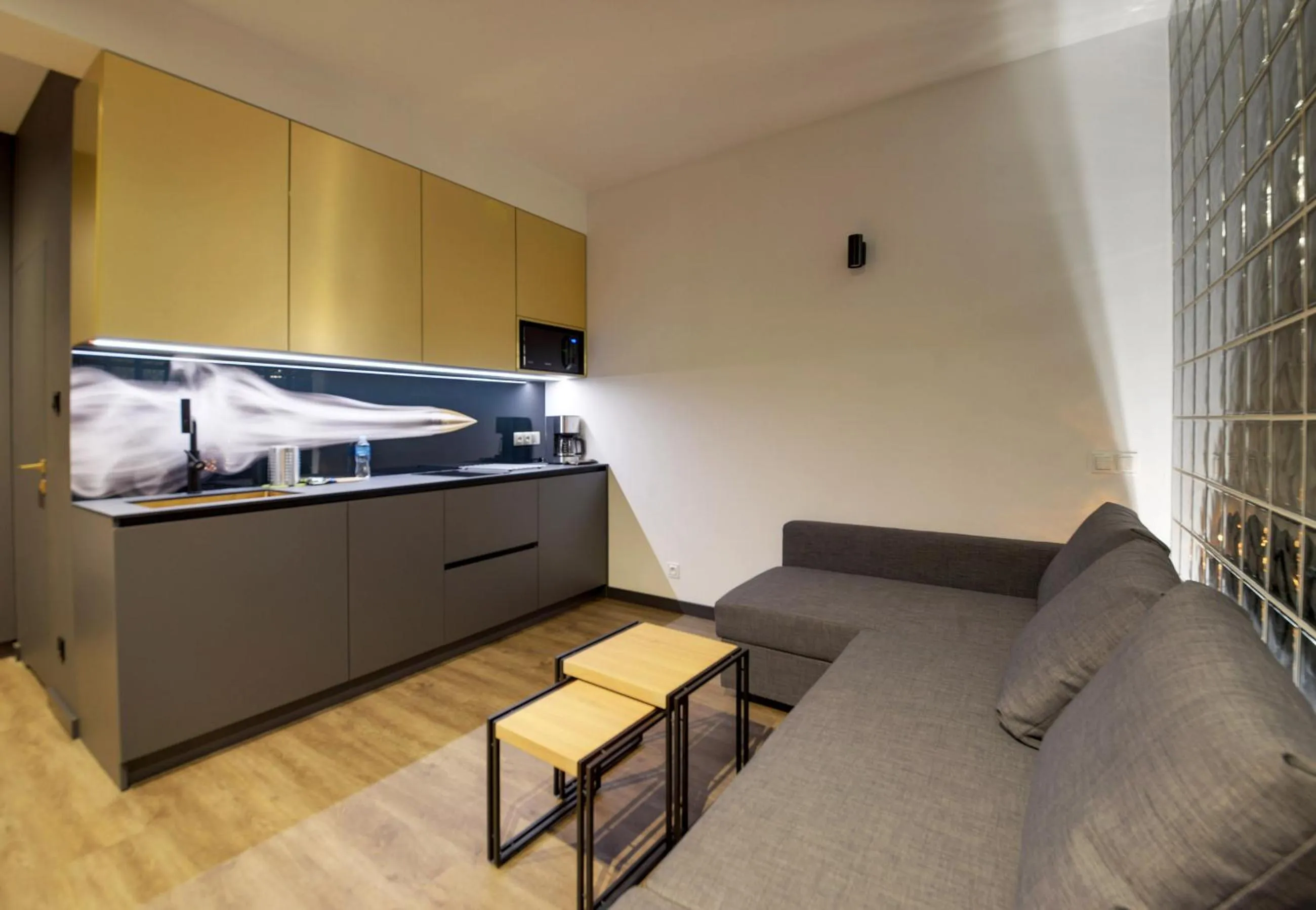 Kitchen or kitchenette in Q Apartamenty