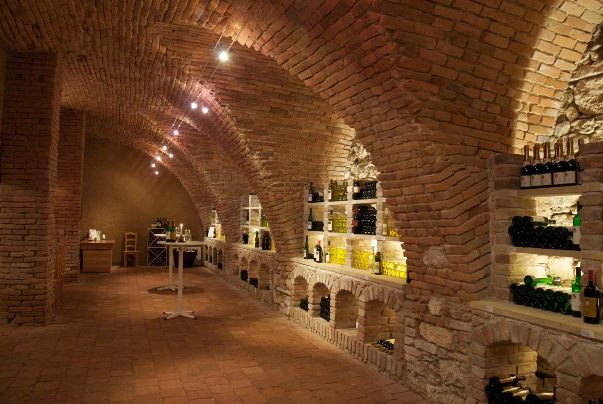 Communal lounge/ TV room in Schlosshotel Mailberg