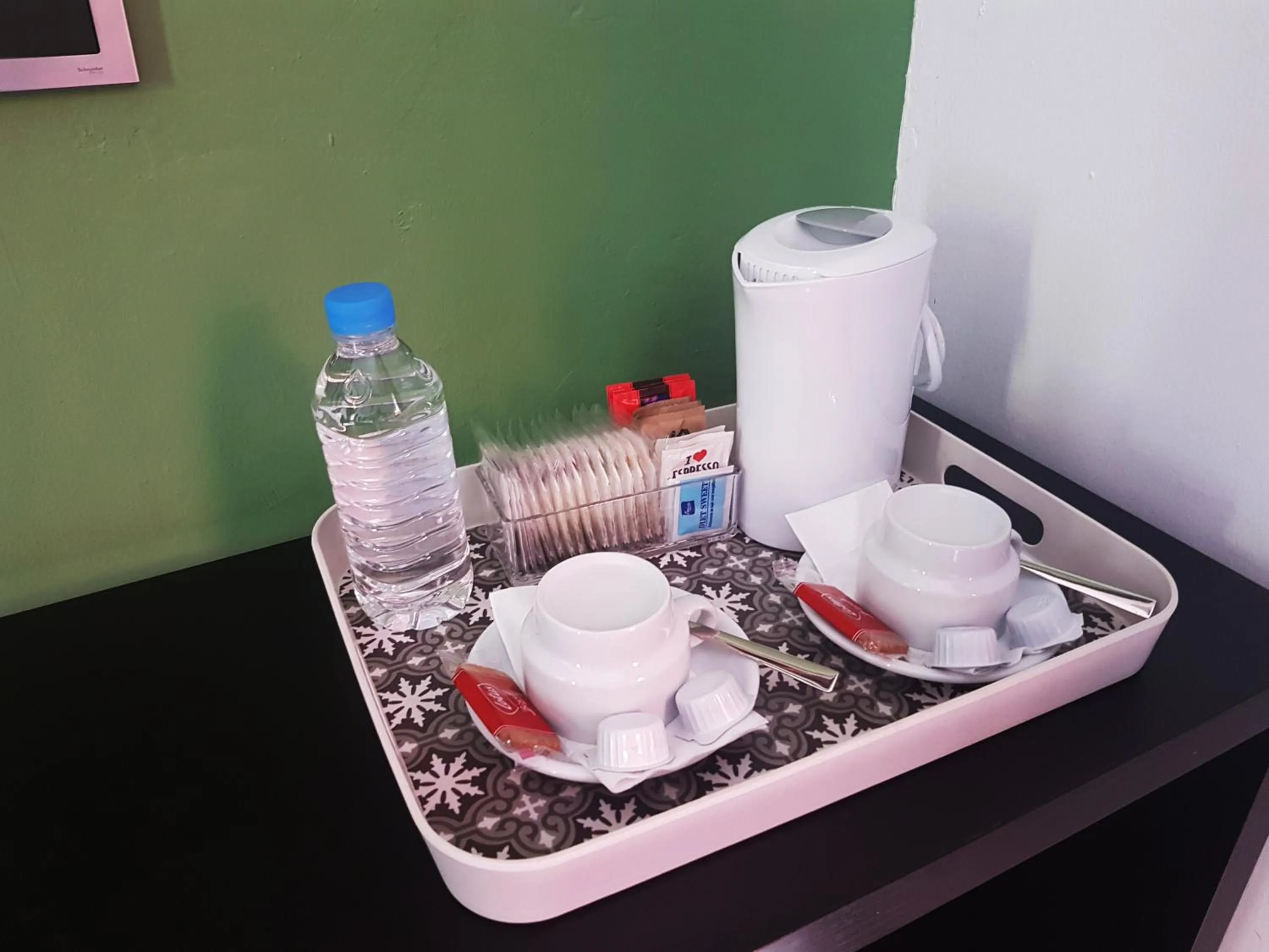 Coffee/tea facilities in Hotel Emblemático Arucas