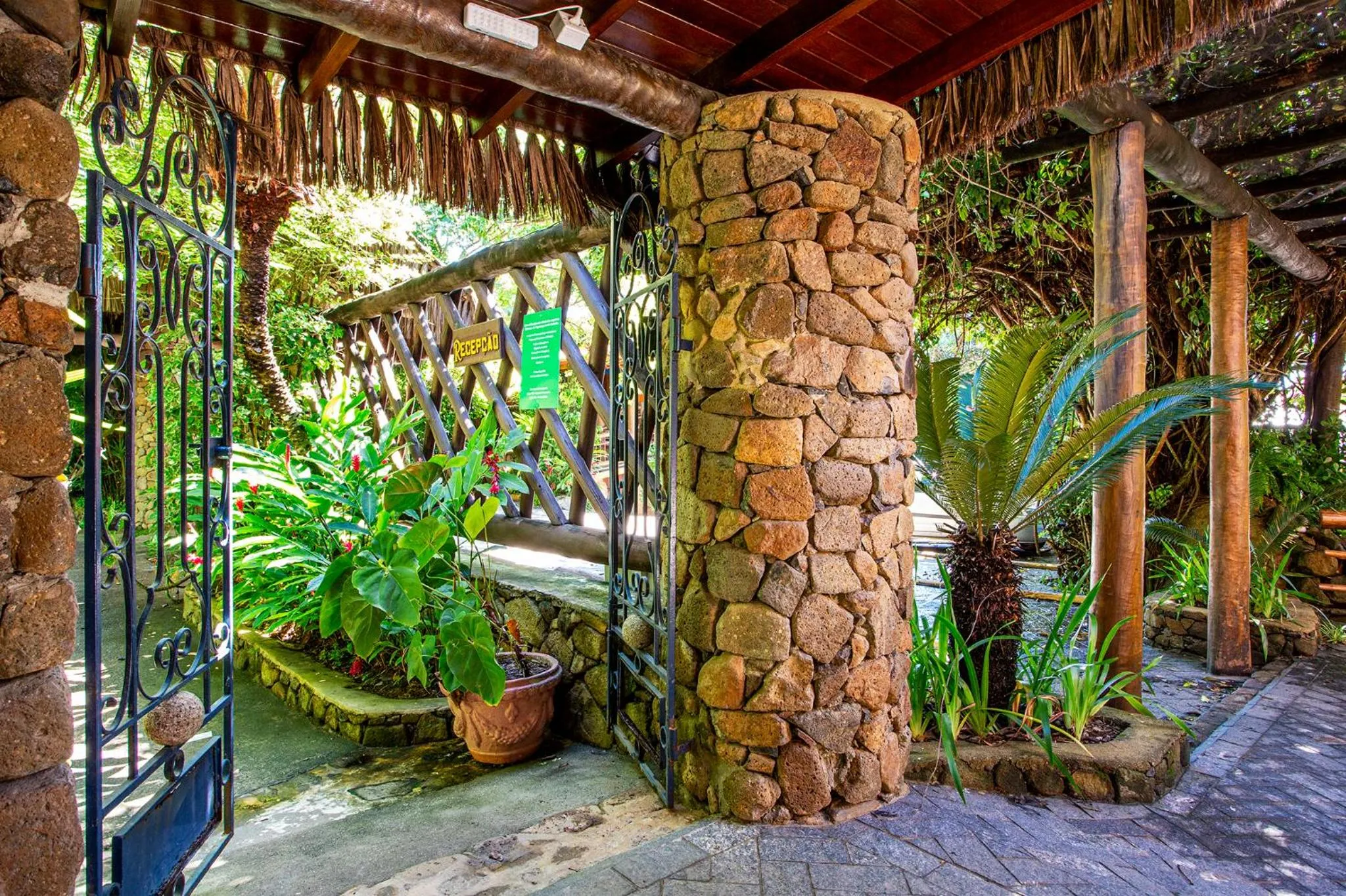 Property building in Hotel Alemão Beach de Ilhabela