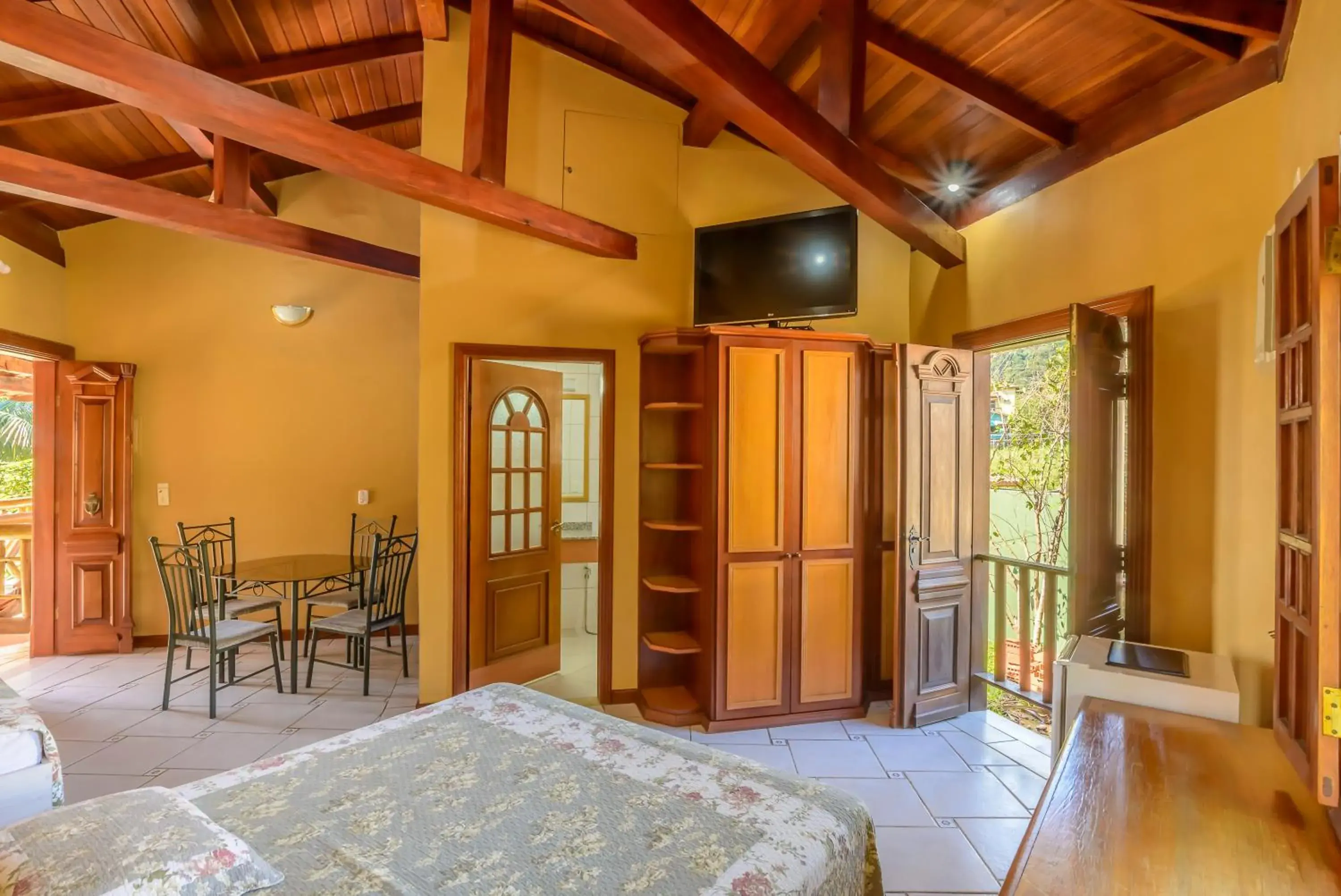 Superior Suite in Hotel Alemão Beach de Ilhabela Superior Suite in Hotel Alemão Beach de Ilhabela