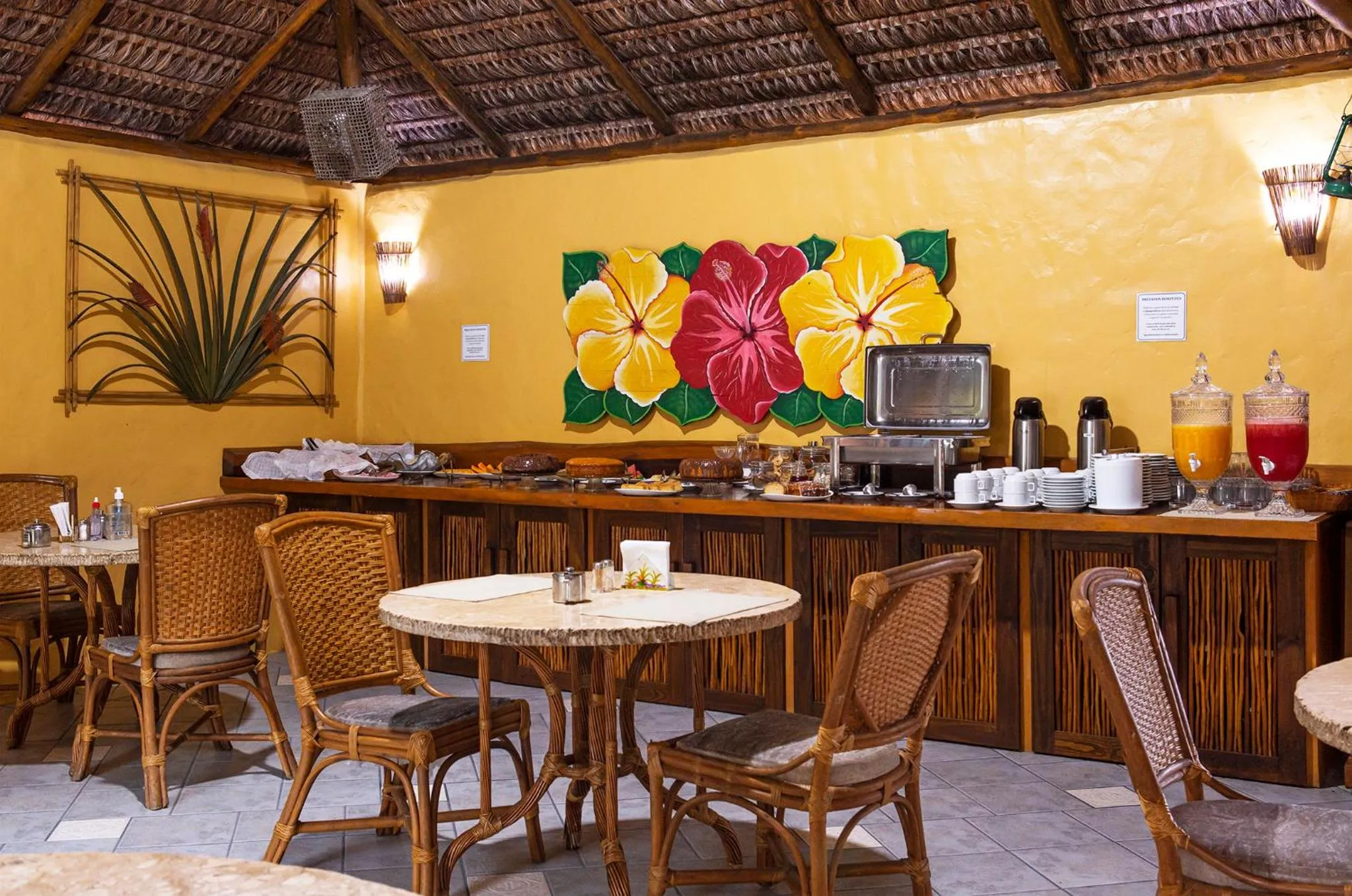 Breakfast in Hotel Alemão Beach de Ilhabela