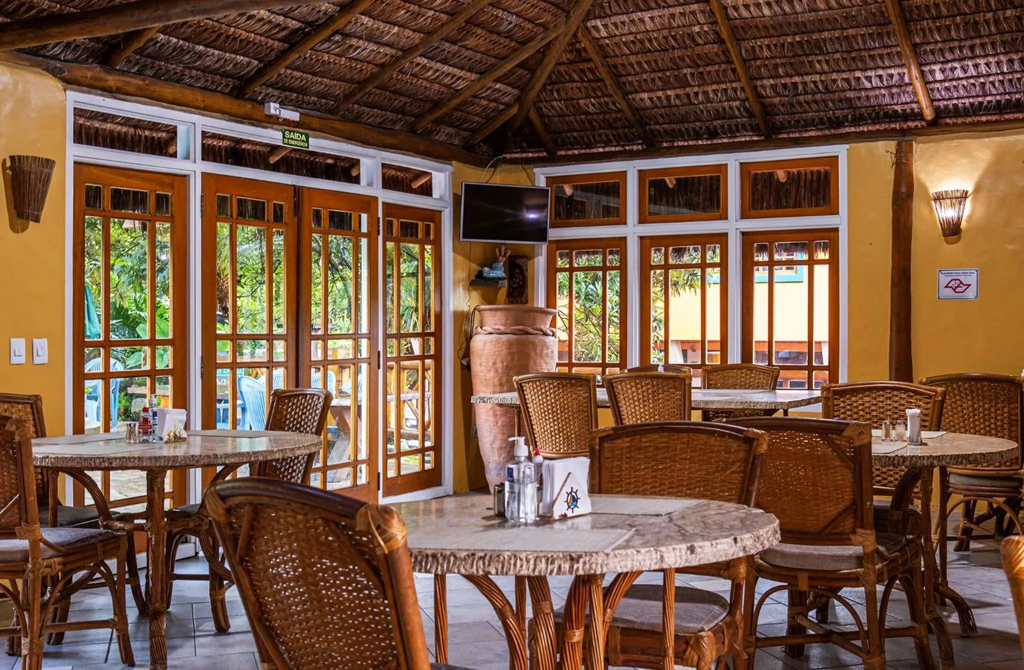 Restaurant/places to eat in Hotel Alemão Beach de Ilhabela