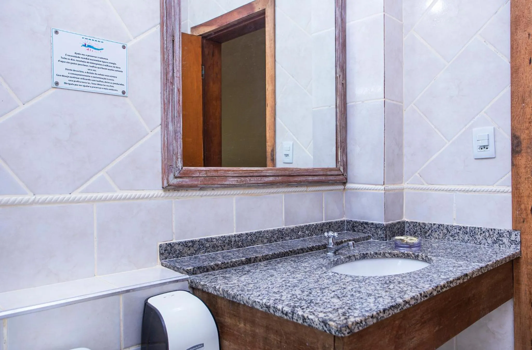 Bathroom in Hotel Alemão Beach de Ilhabela