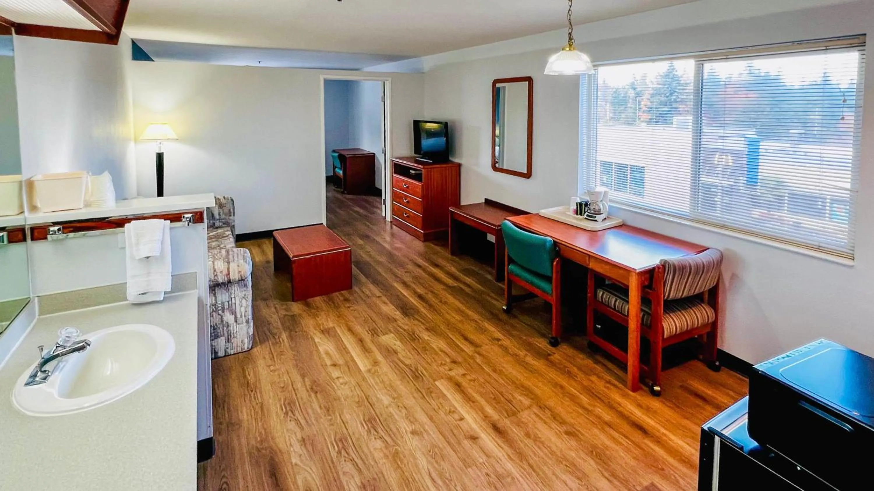 Other in Studio 6 Suites Portland OR I-5 OHSU