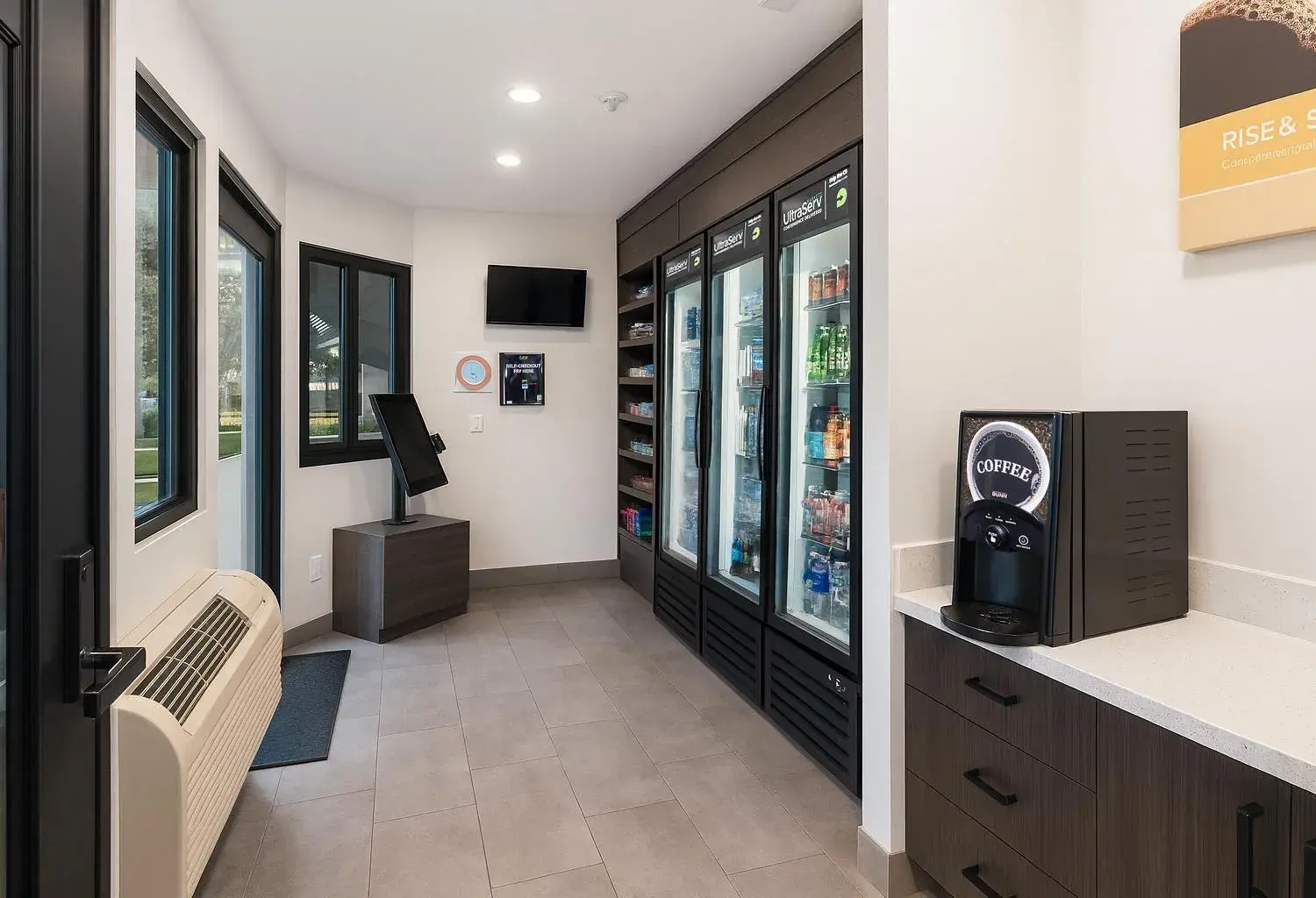 Lobby or reception in Motel 6-Westminster, CA - North Lobby or reception in Motel 6-Westminster, CA - North