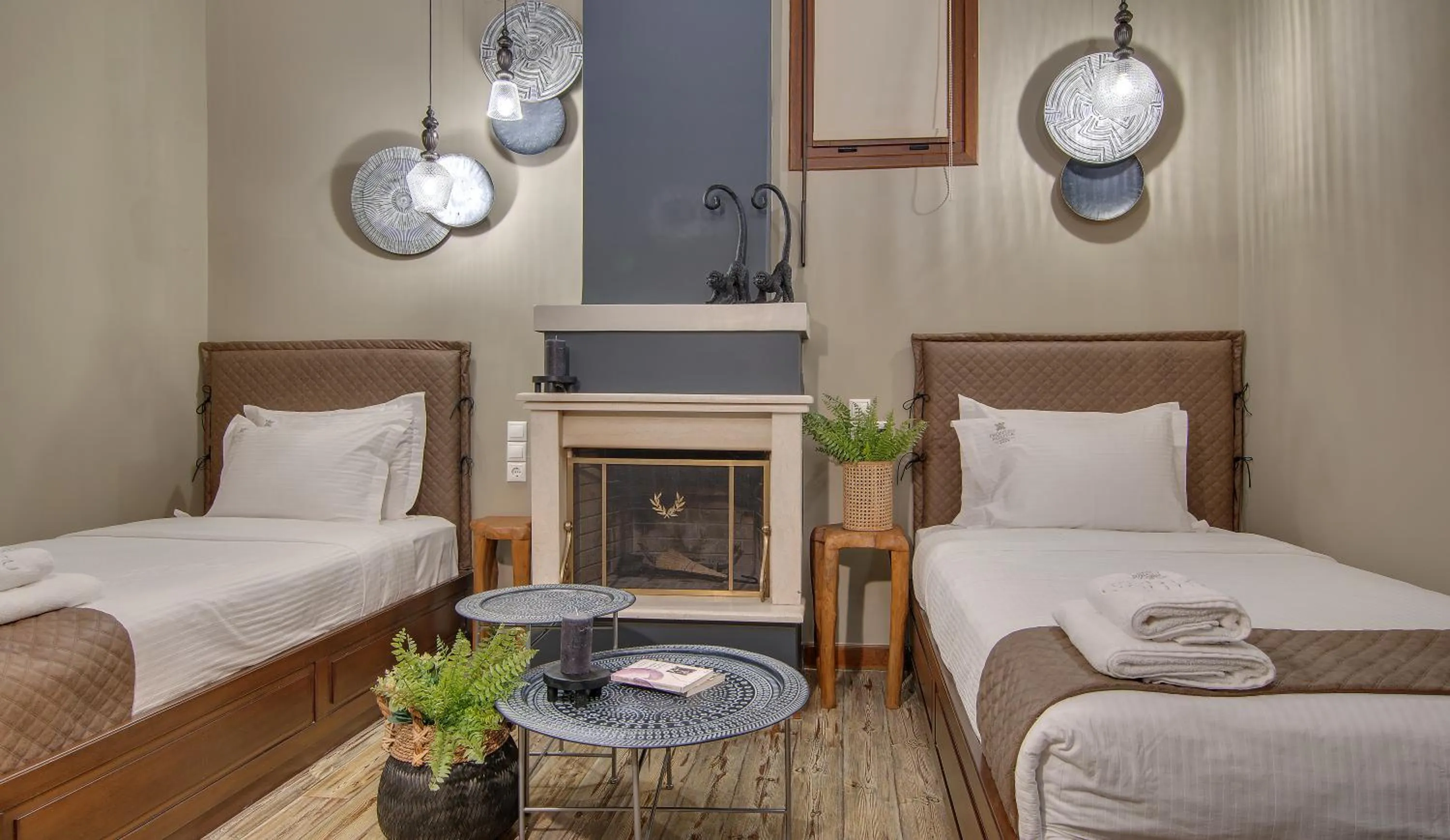 Bed in Frontzu Politia