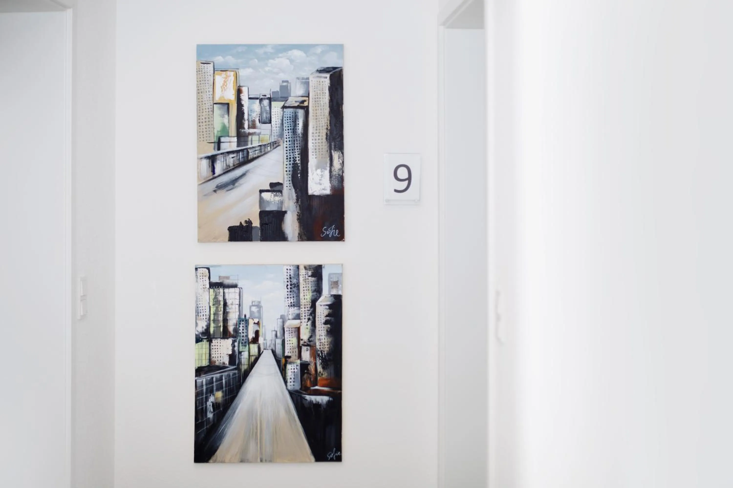 Photo of the whole room in Boardinghouse by M&K