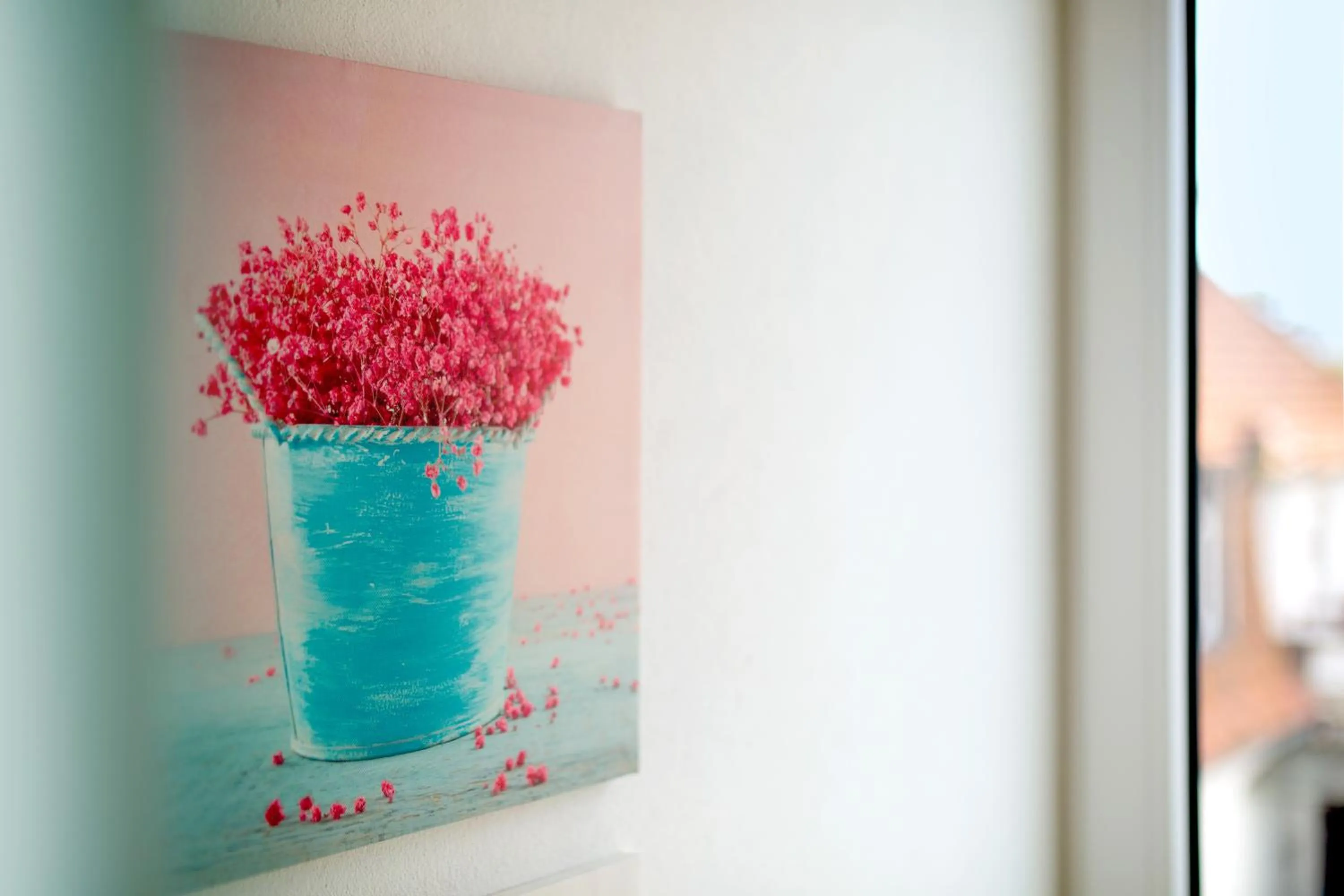 Photo of the whole room in Boardinghouse by M&K