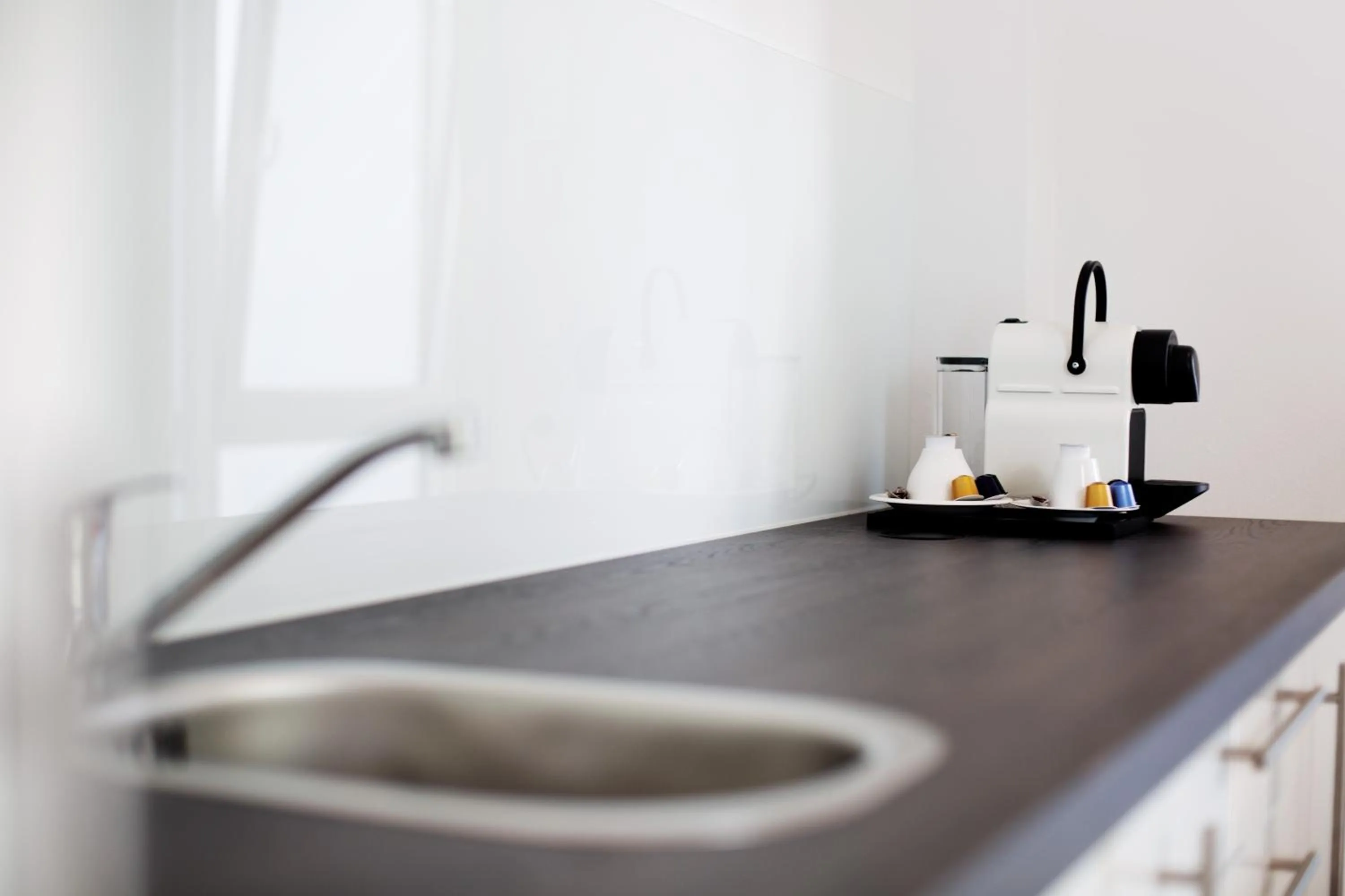 Kitchen or kitchenette in Boardinghouse by M&K