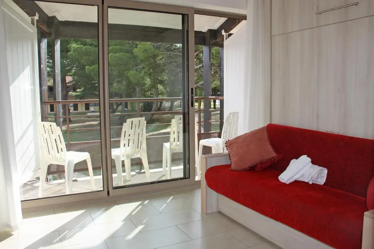 Three-Bedroom Apartment in Azureva Cap d'Agde Three-Bedroom Apartment in Azureva Cap d'Agde