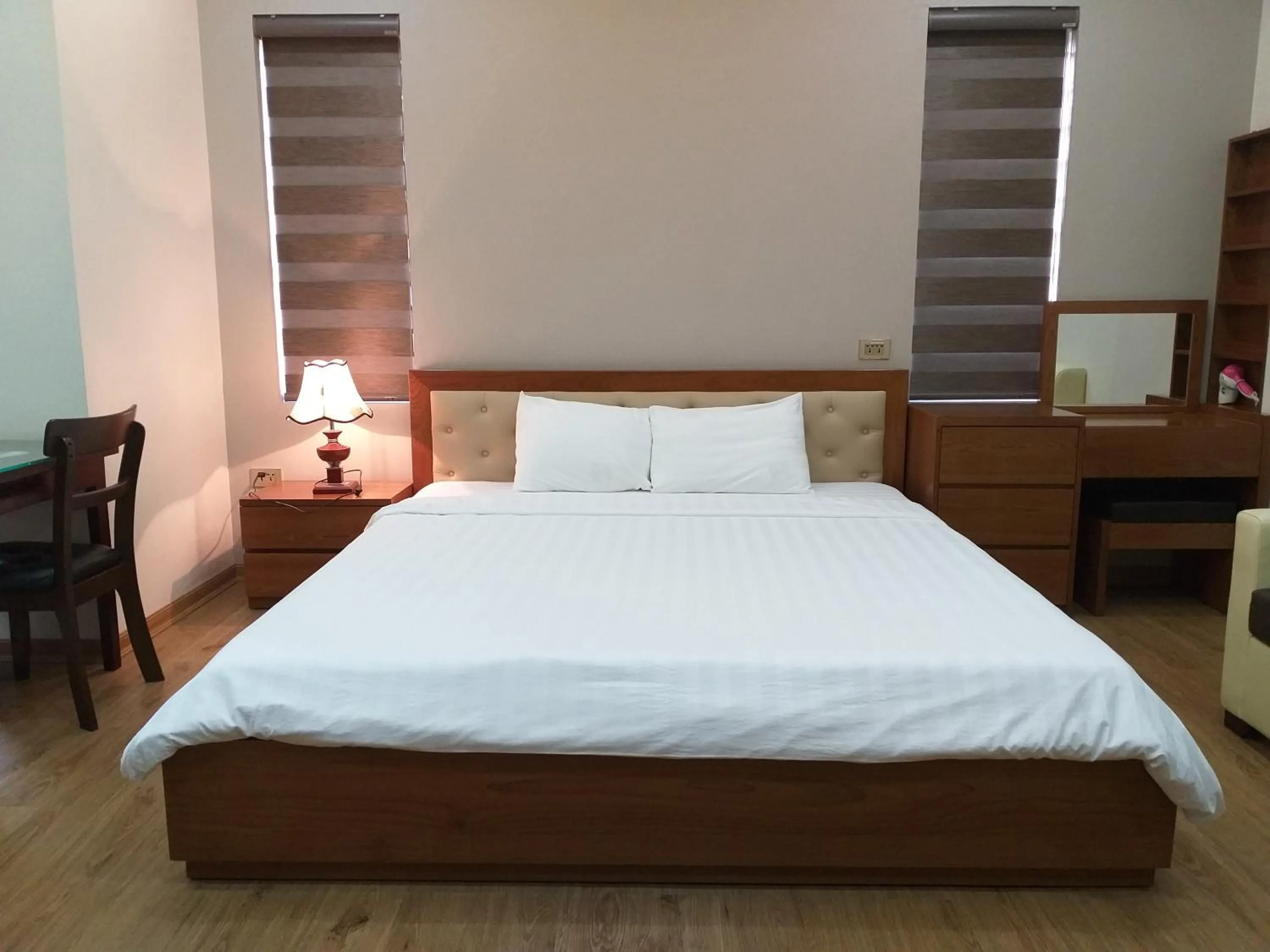 Bed in Vu Gia Khanh Apartment