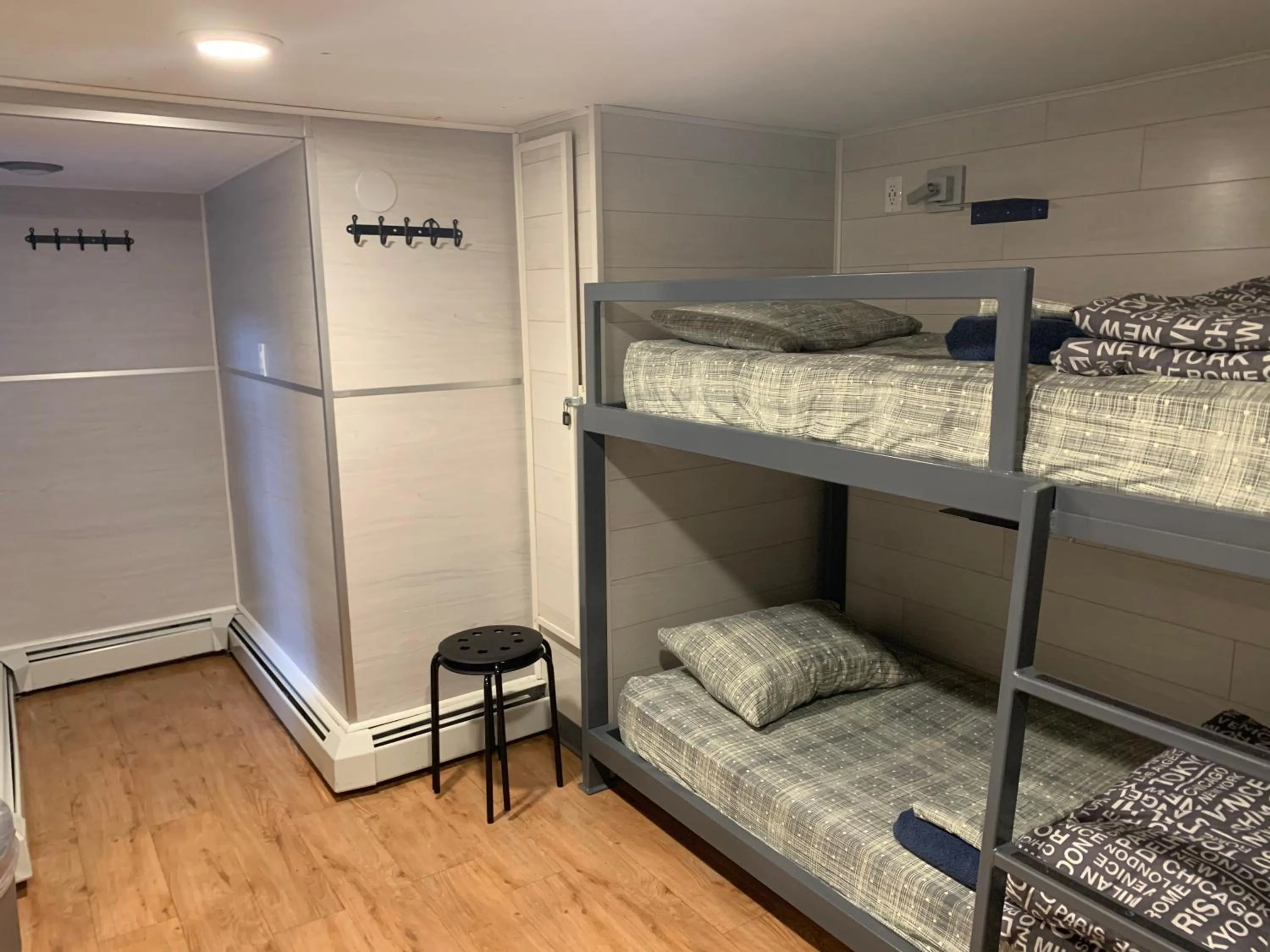 Bed in Jasper Downtown Hostel