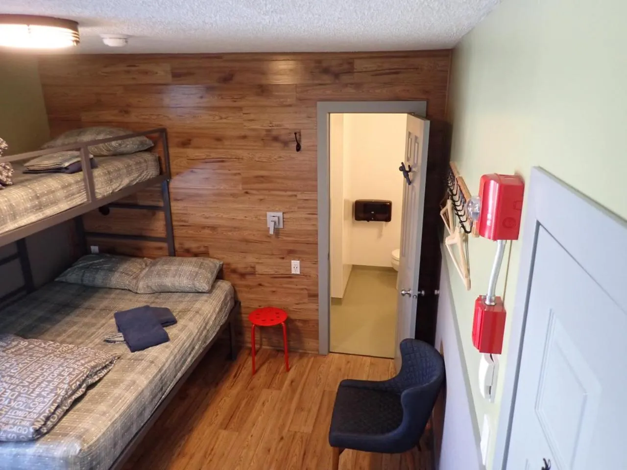 Bed in Jasper Downtown Hostel