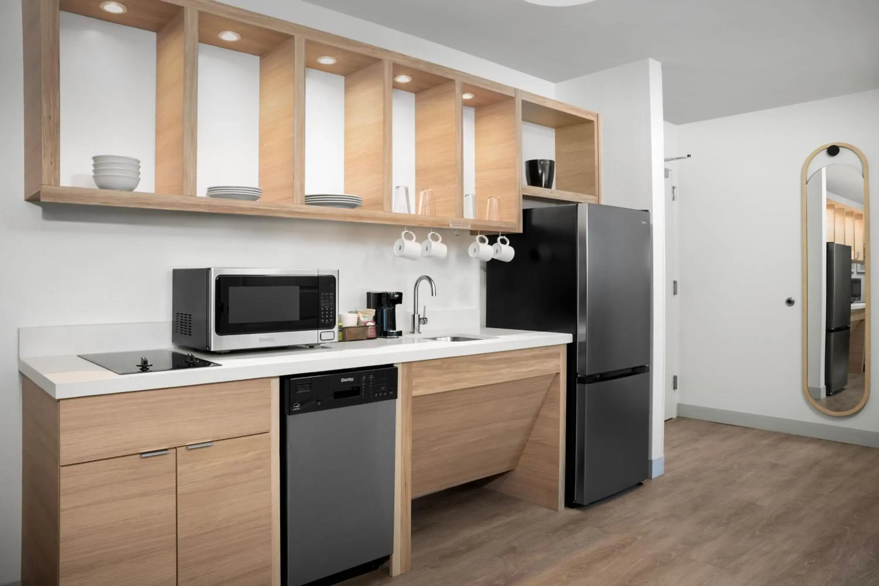 Kitchen or kitchenette, Kitchen/Kitchenette in TownePlace Suites by Marriott Birmingham South