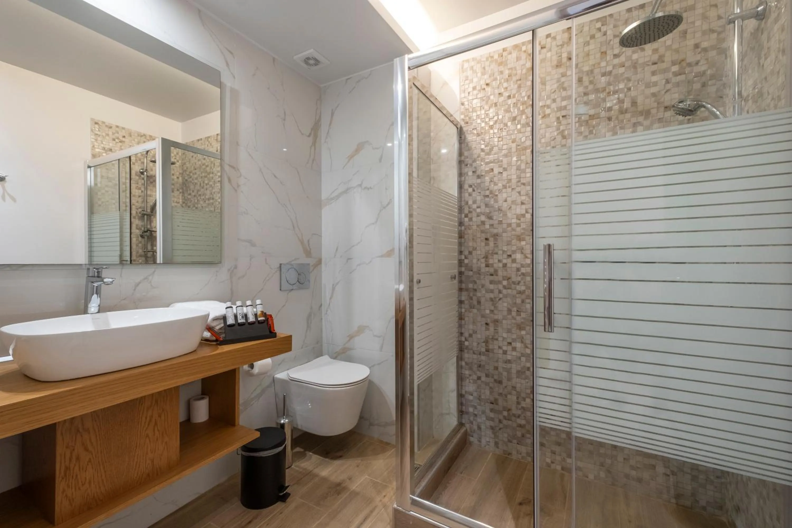 Shower in Finday Eco Boutique Hotel