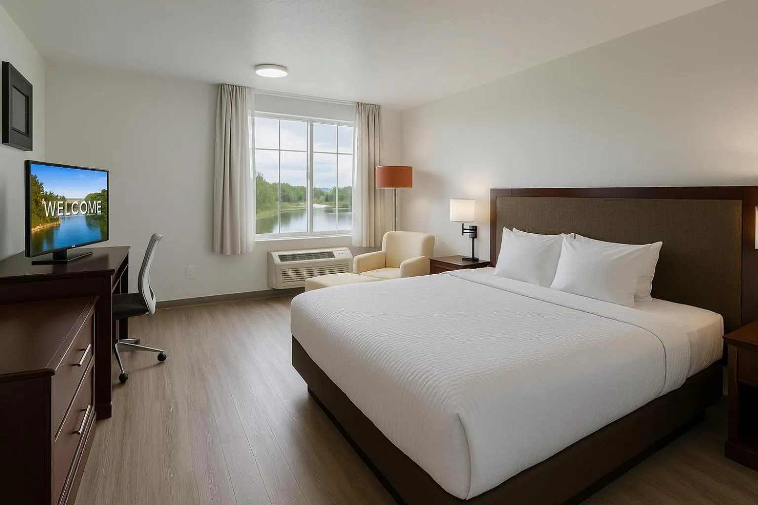 Bed in Clarion Inn Idaho Falls Riverfront