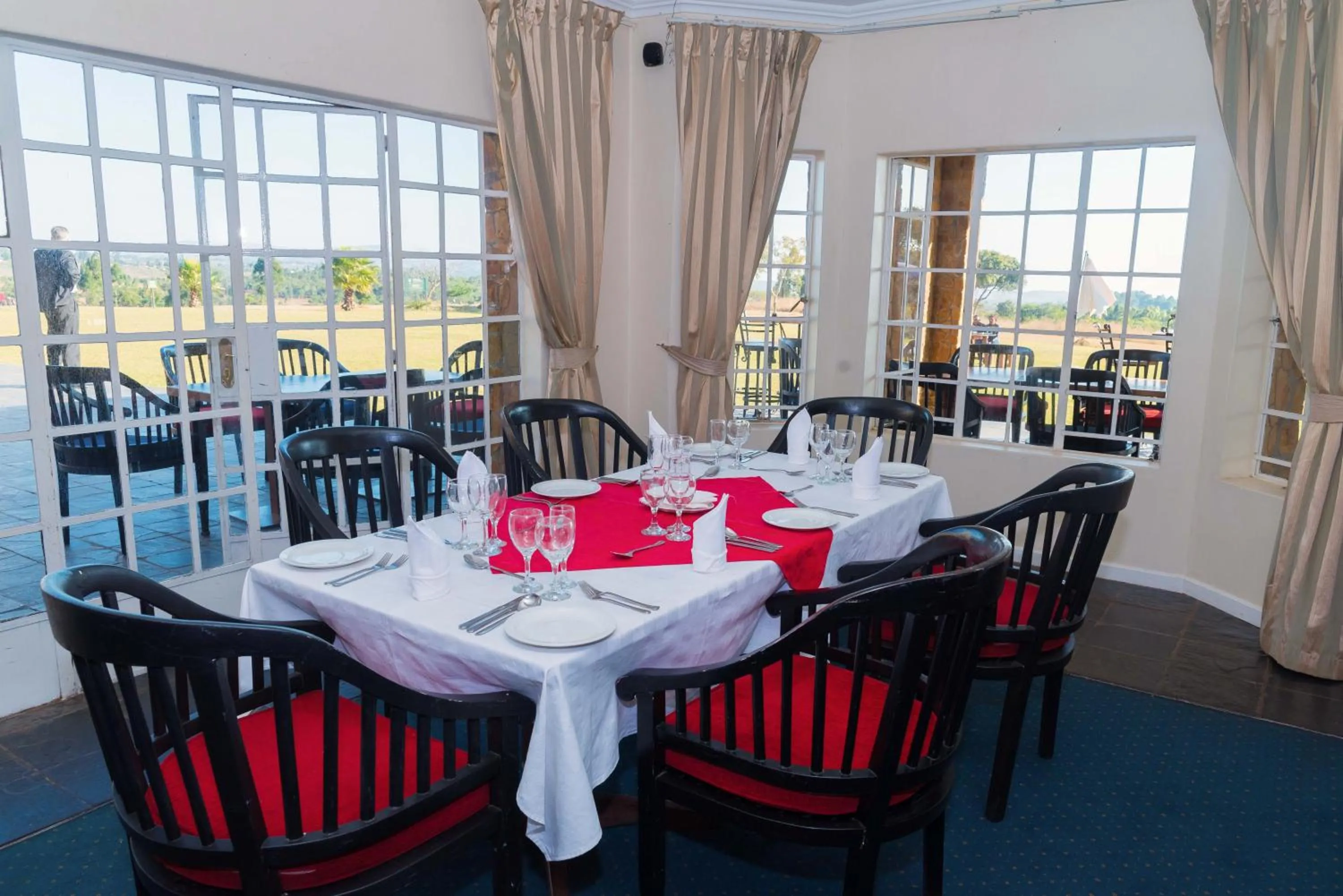 Restaurant/places to eat in Game Haven Lodge