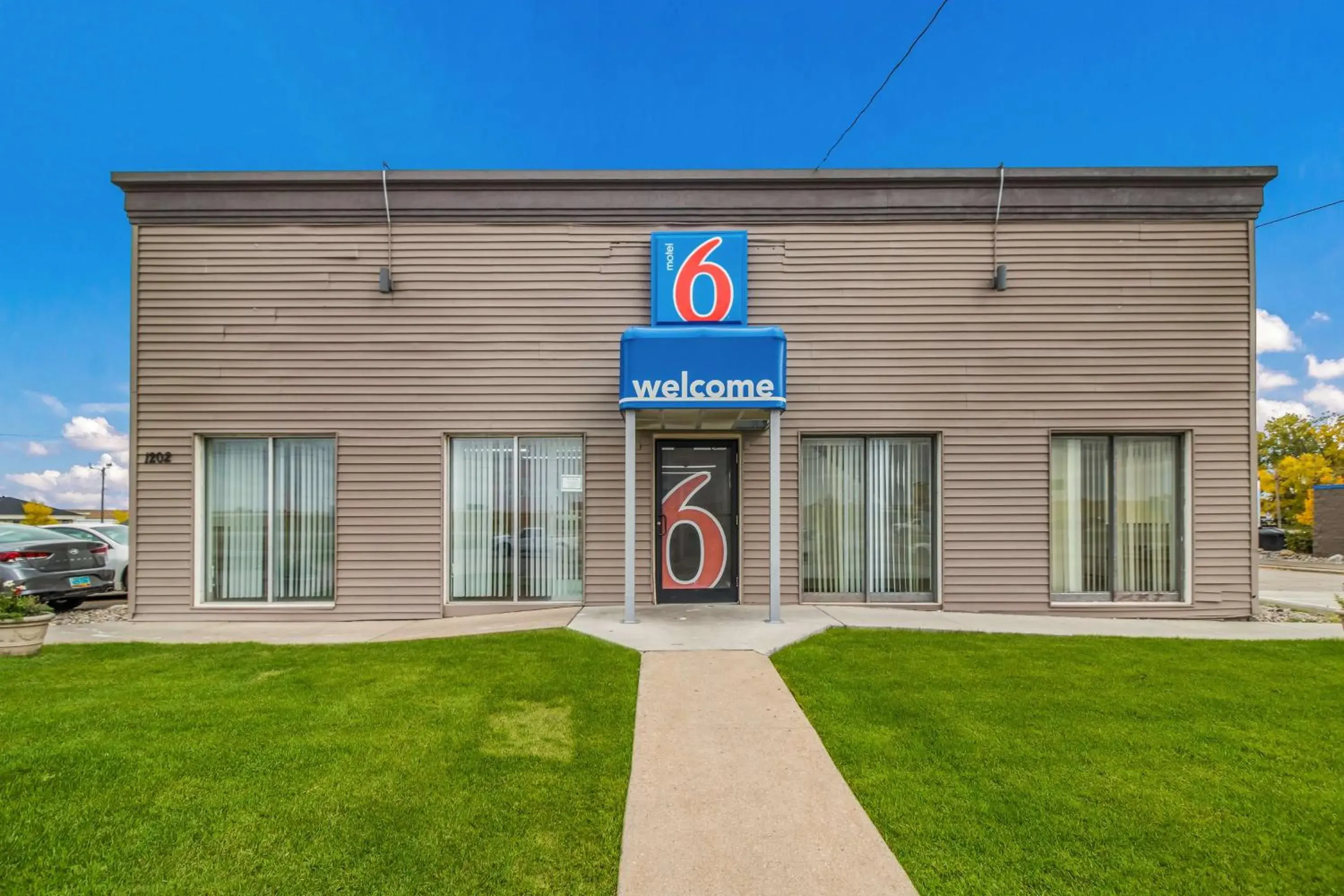 Property building in Motel 6-Fargo, ND - West Acres - North Fargo