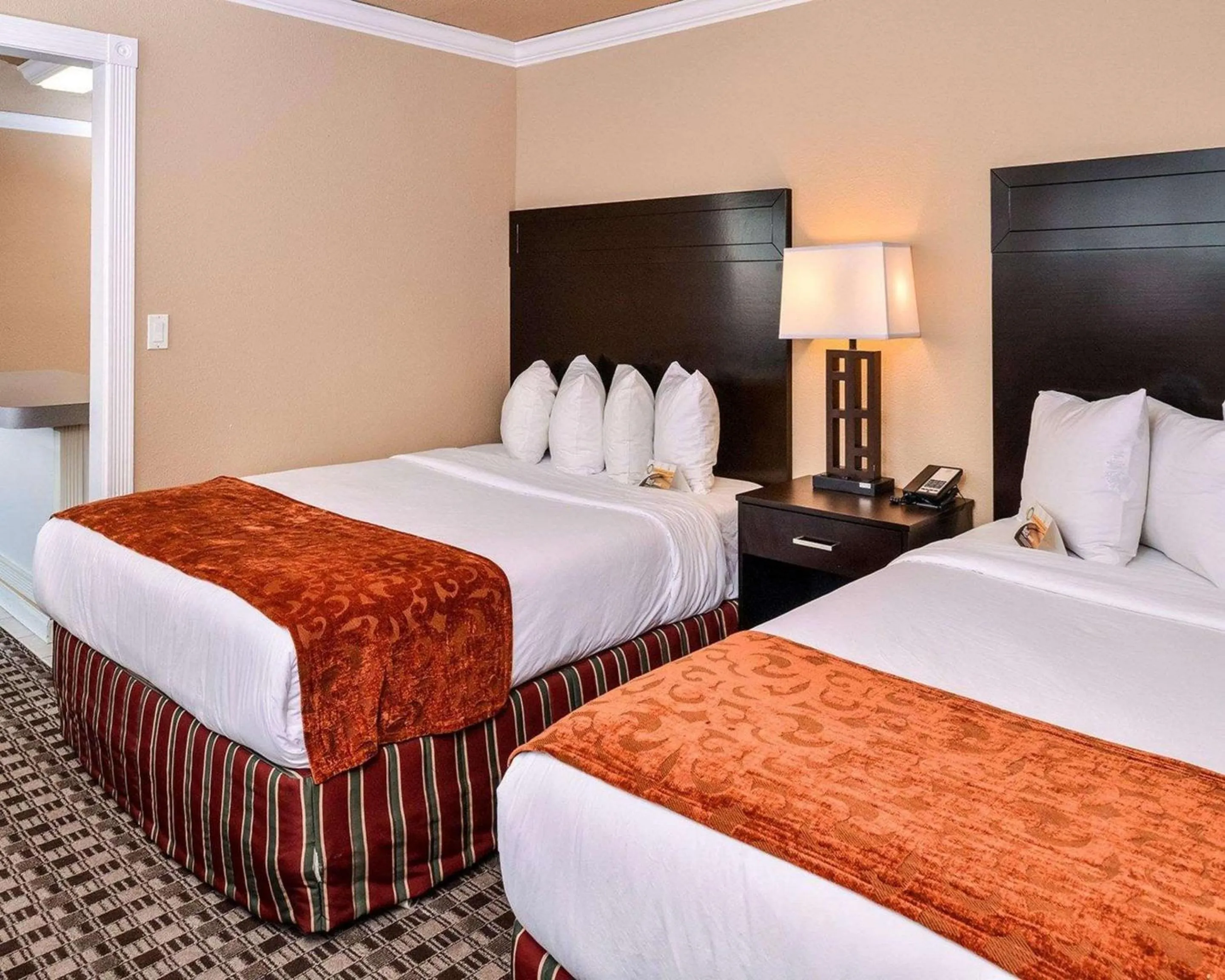 Photo of the whole room in Quality Inn Hotel, Kent - Seattle