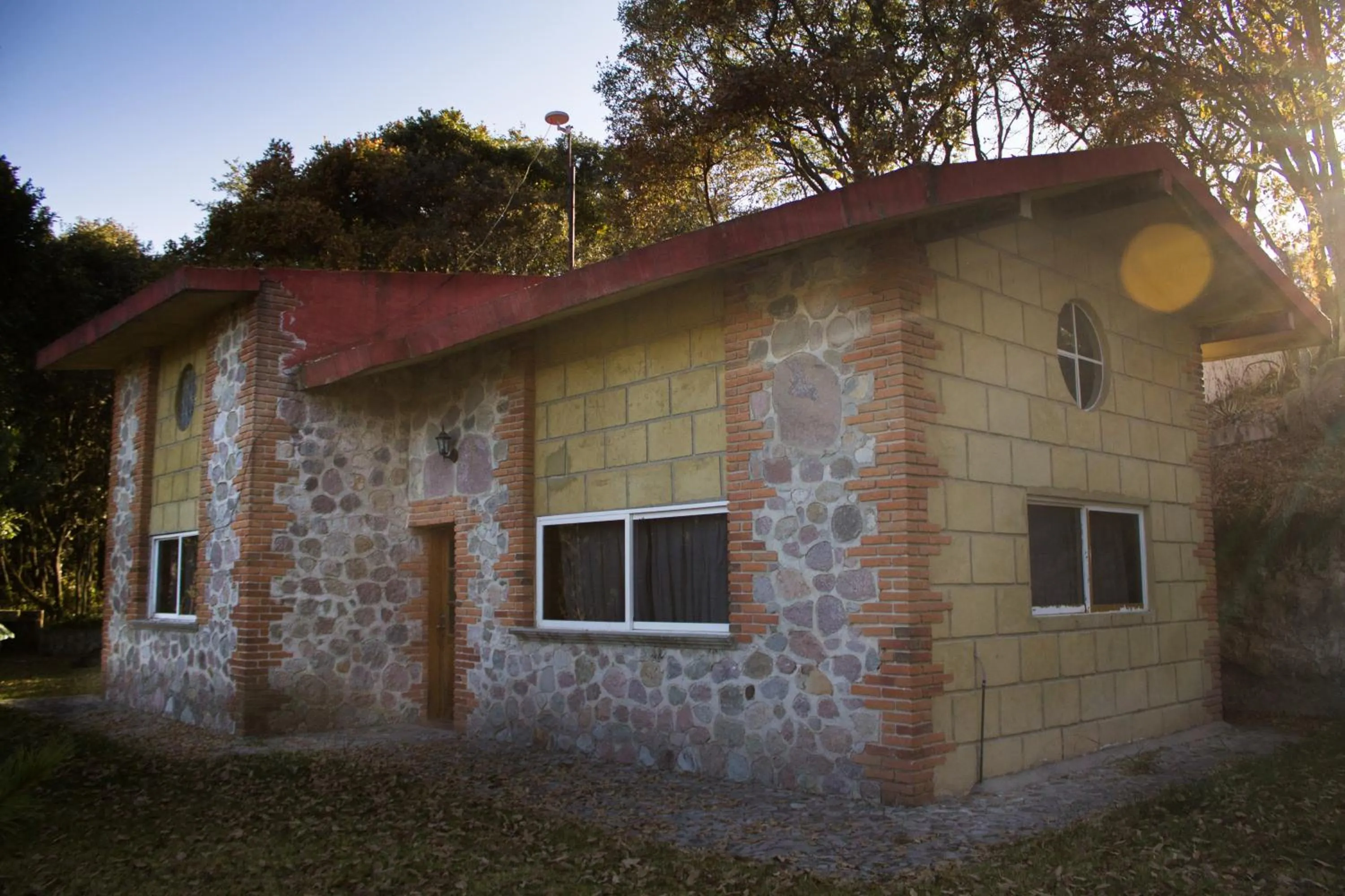 Deluxe Family Room in Rancho los Madroños