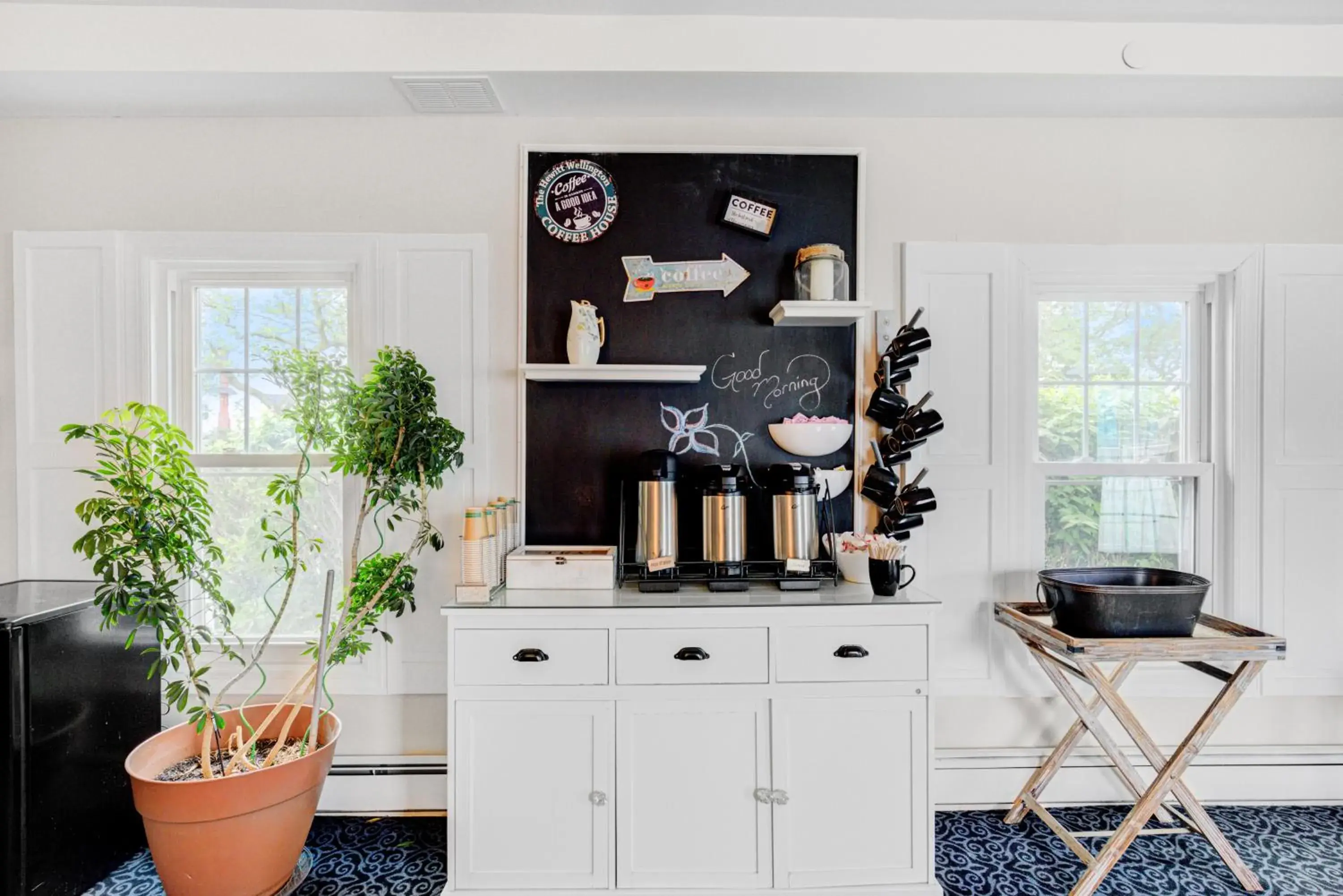 Coffee/tea facilities in The Hewitt Wellington Hotel Coffee/tea facilities in The Hewitt Wellington Hotel